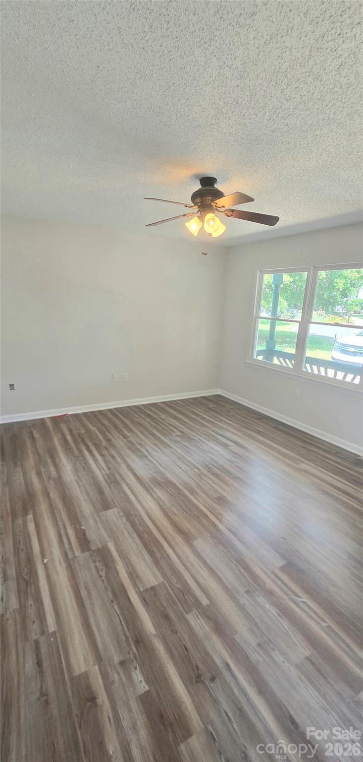 910 Lyndsey Brooke Court — Lincolnton