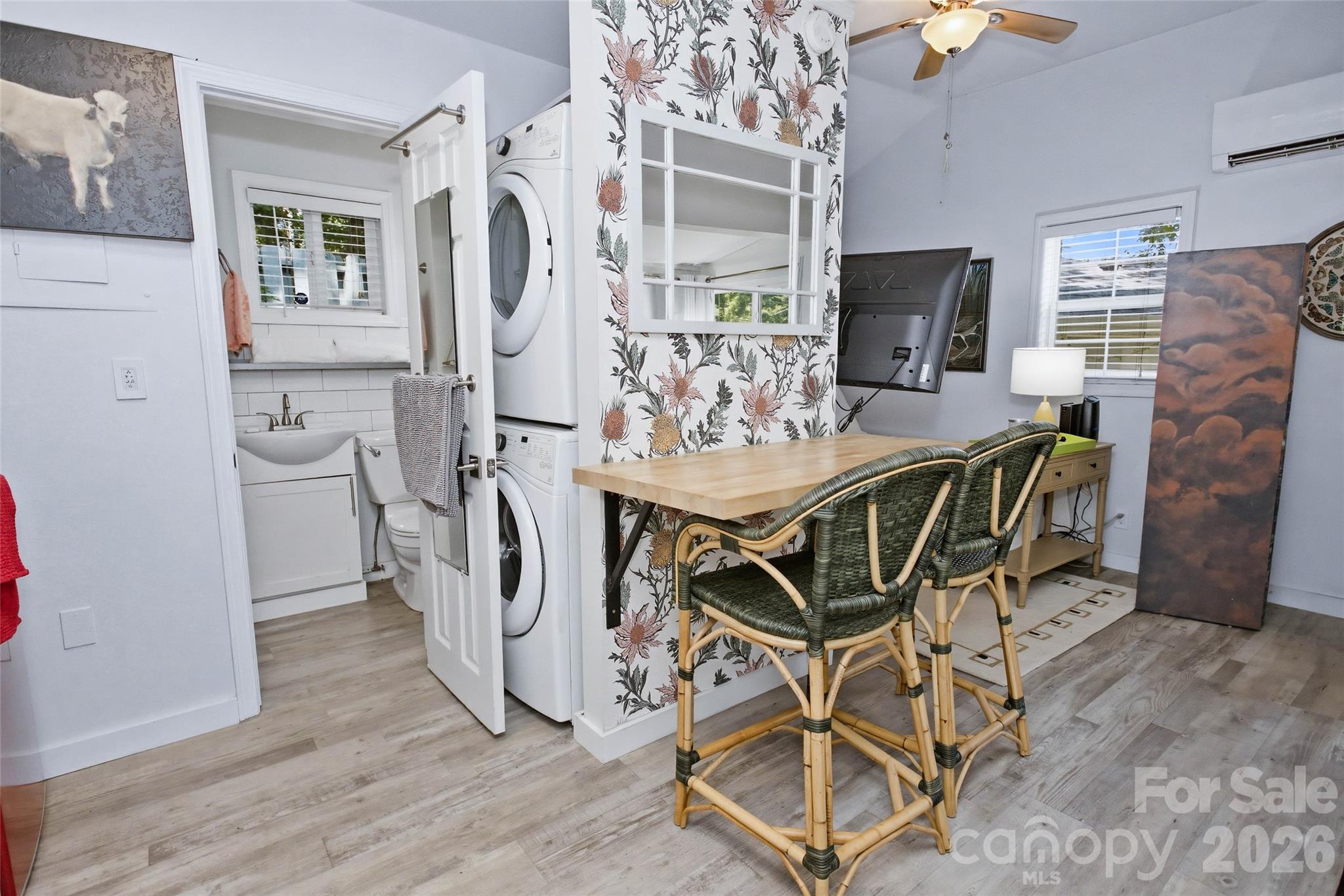 24 Rhododendron Drive — Asheville