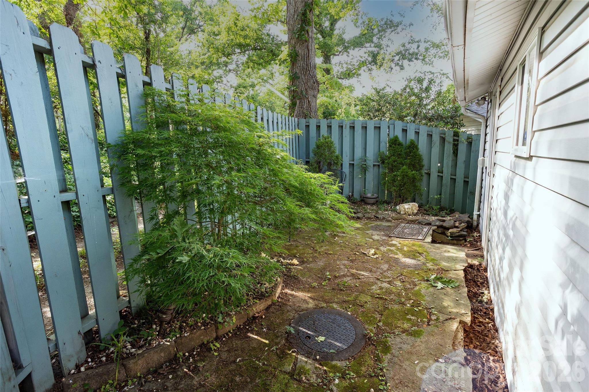 24 Rhododendron Drive — Asheville