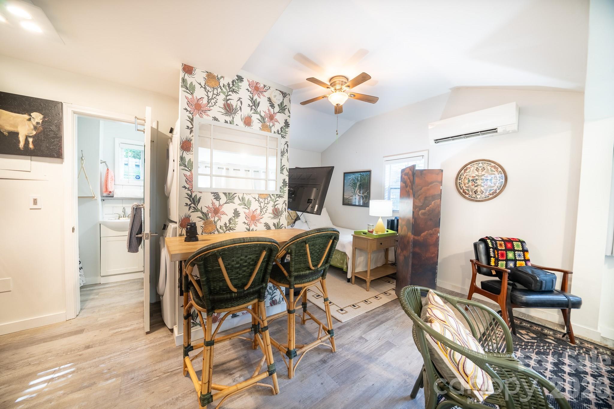 24 Rhododendron Drive — Asheville