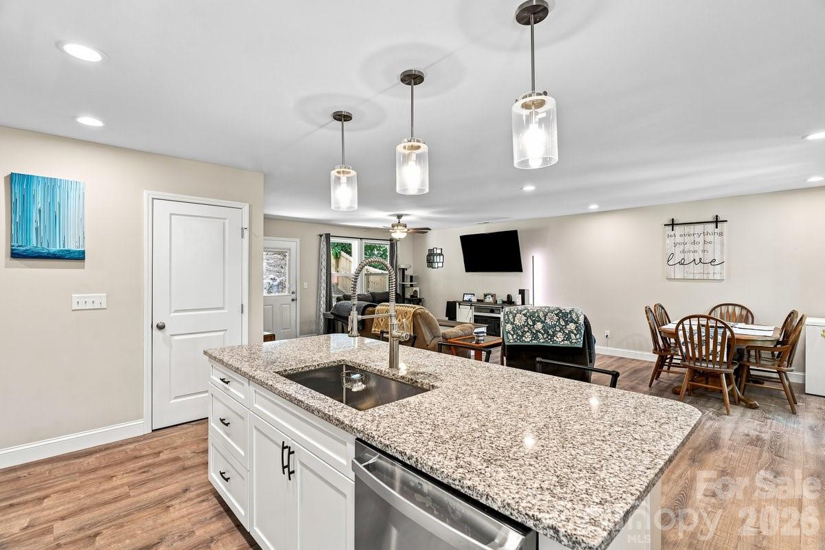 98 Dryid Hill Road — Swannanoa