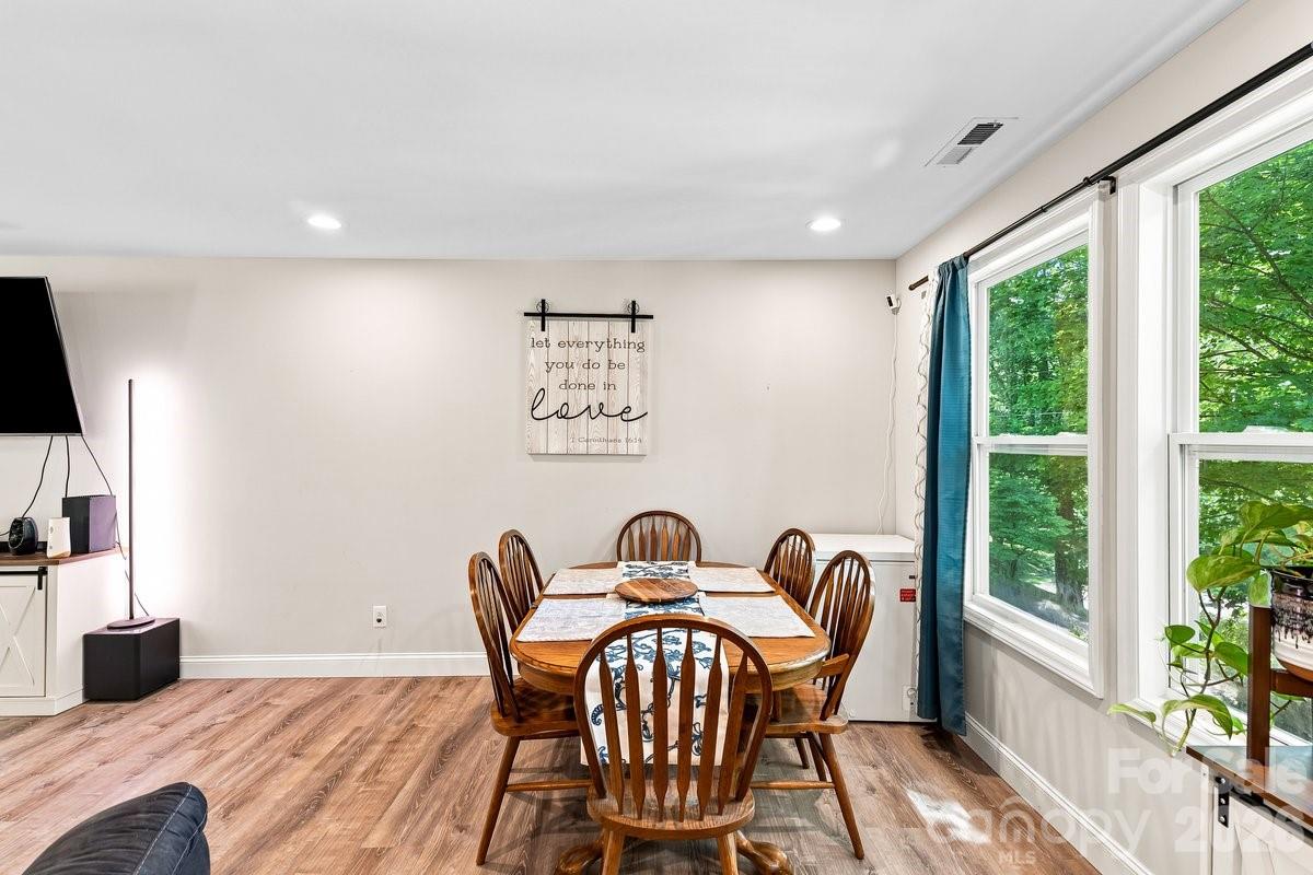 98 Dryid Hill Road — Swannanoa