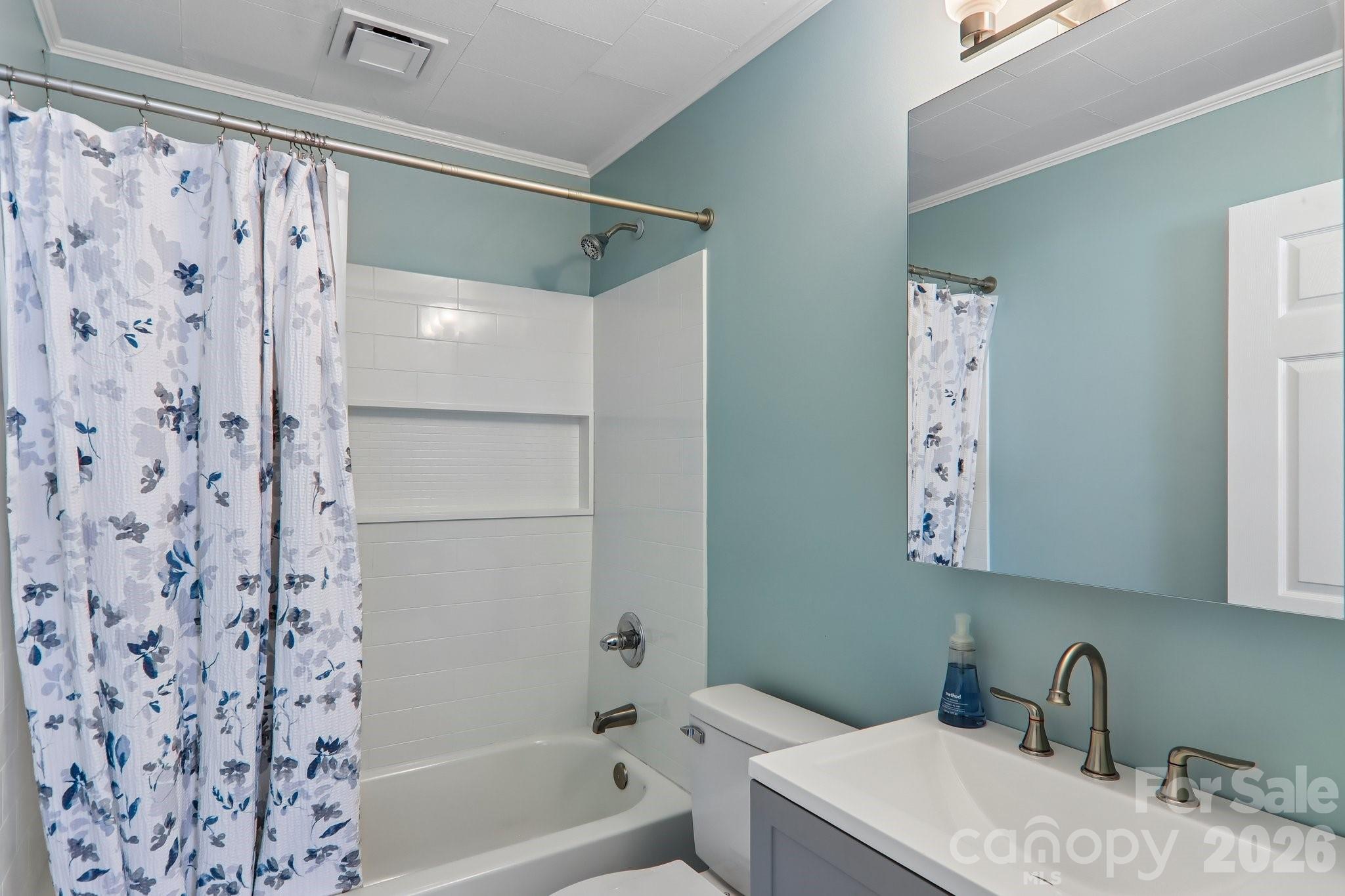 363 Killian Street — Waynesville