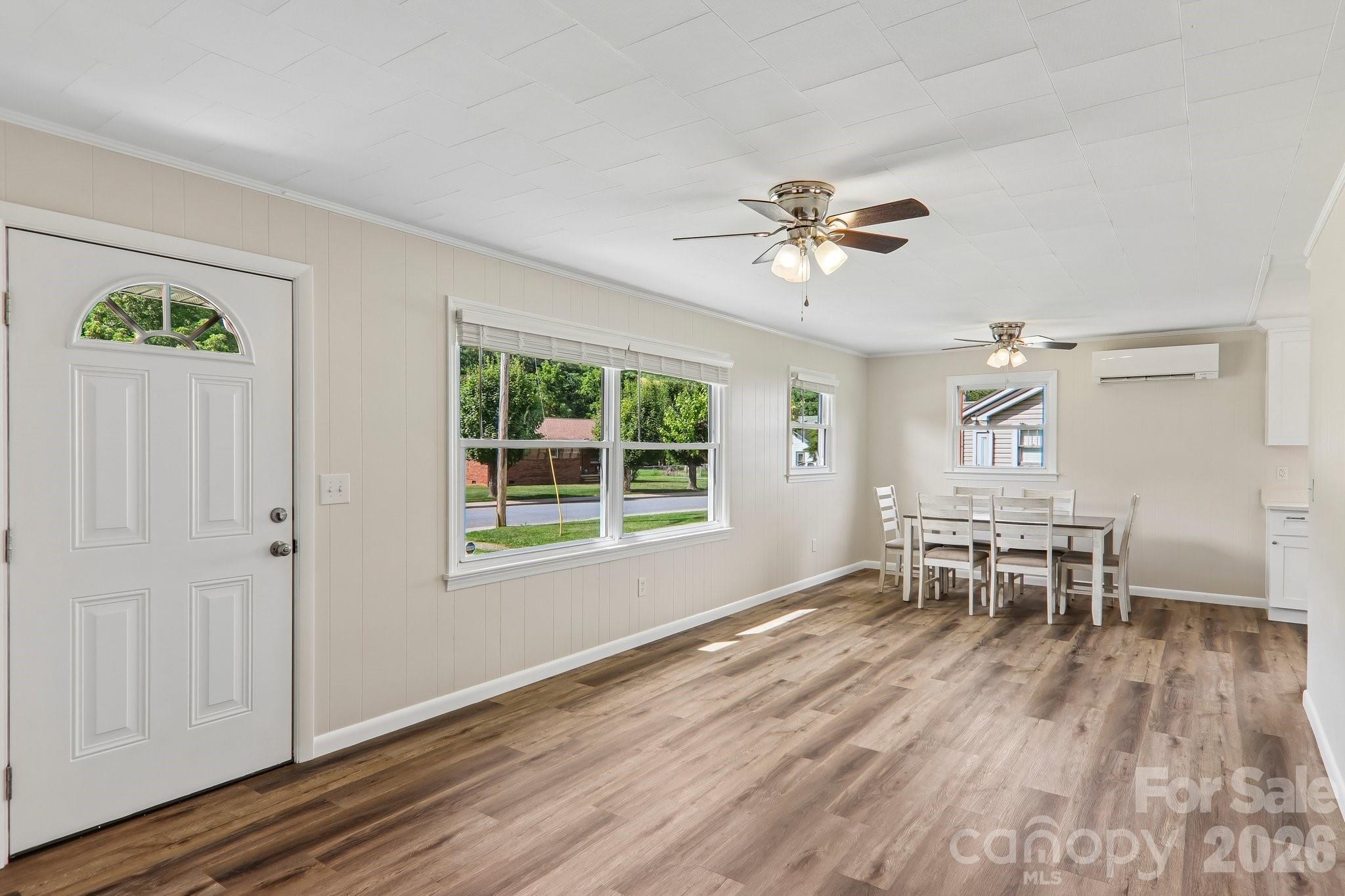 363 Killian Street — Waynesville