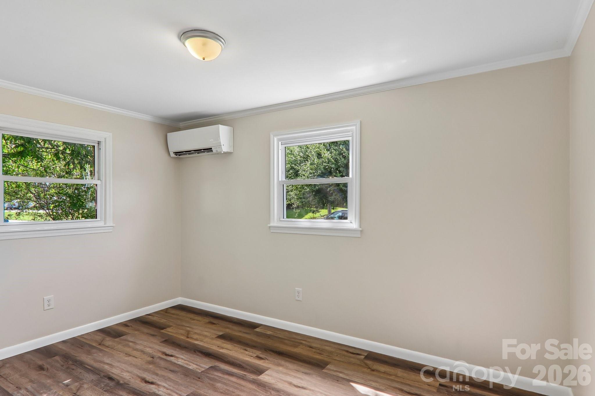 363 Killian Street — Waynesville
