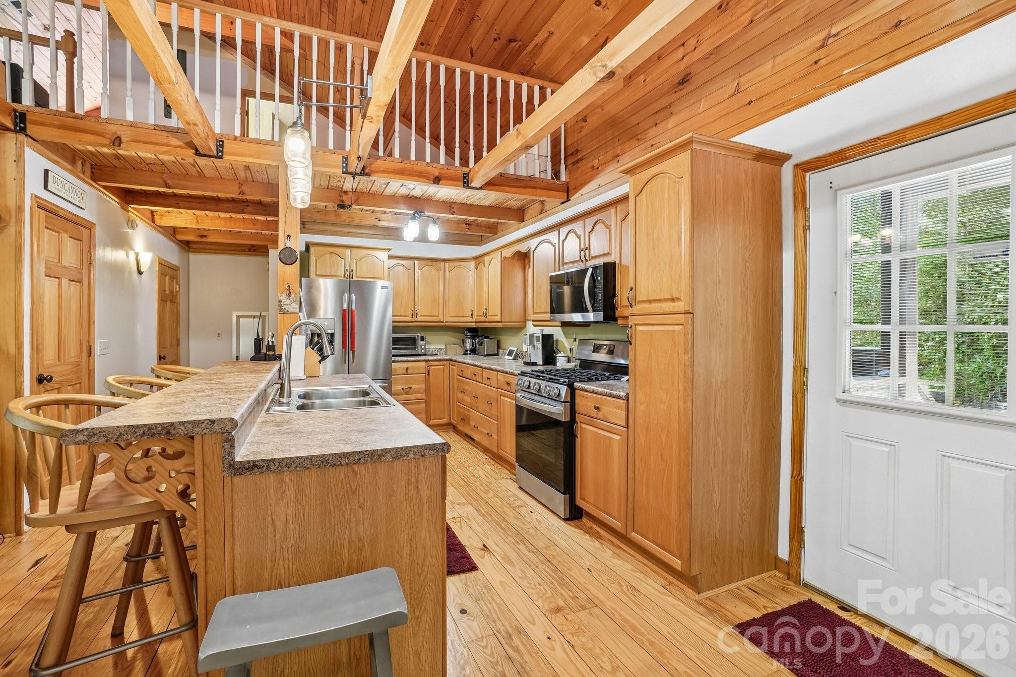 61 Misty Hill Lane — Franklin