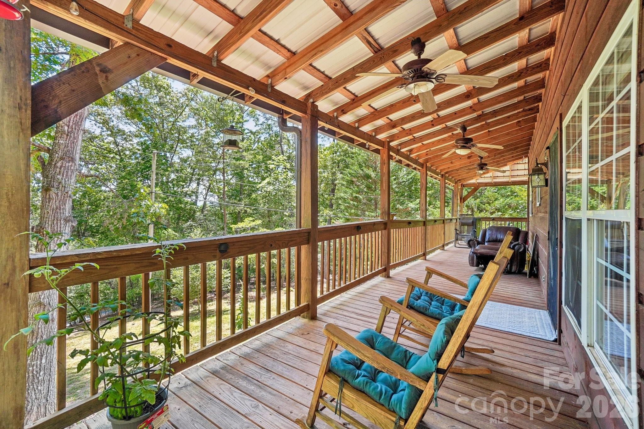 61 Misty Hill Lane — Franklin