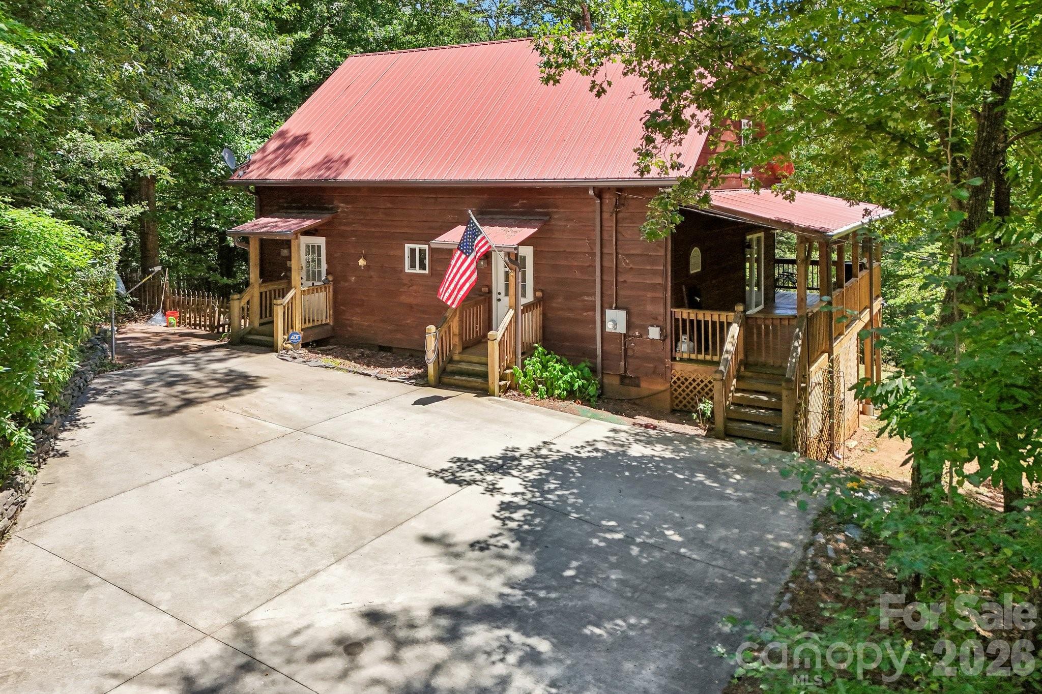 61 Misty Hill Lane — Franklin