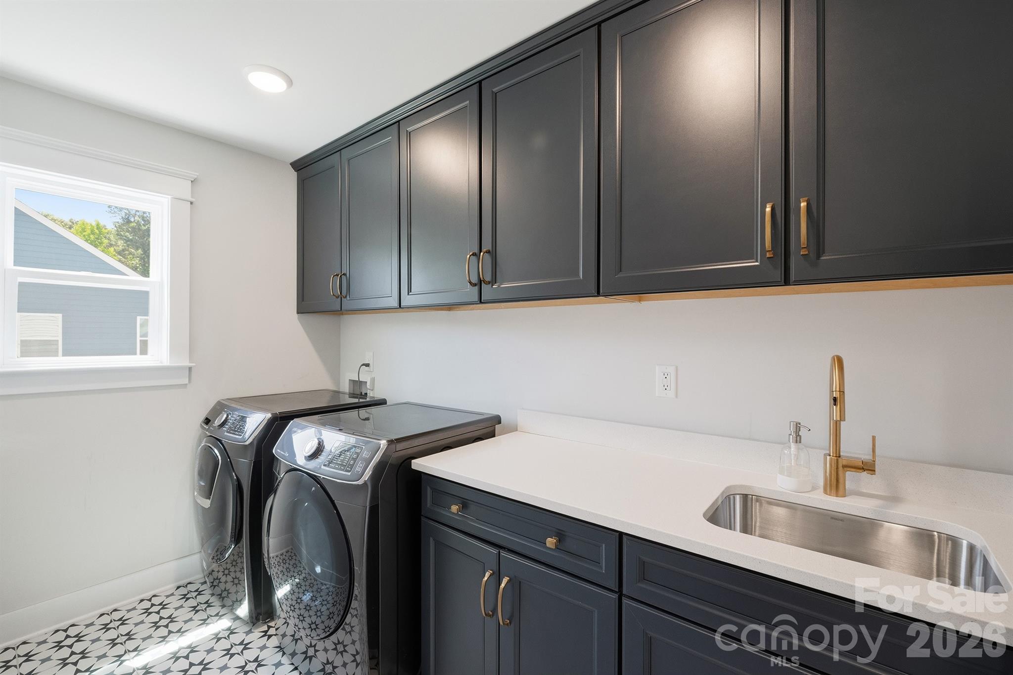 13223 Fiore Place — Huntersville