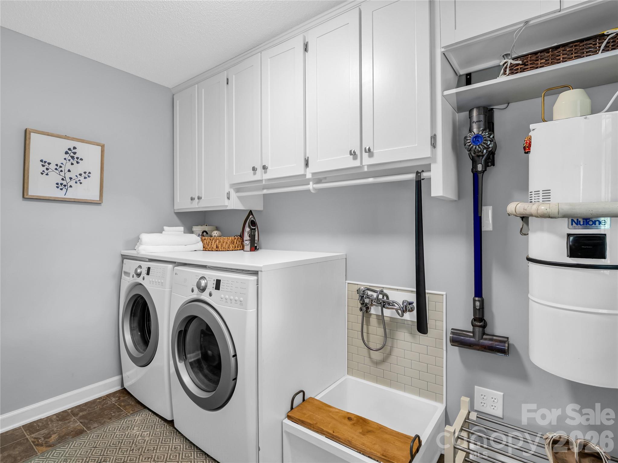 885 Salem Church Road — Bostic