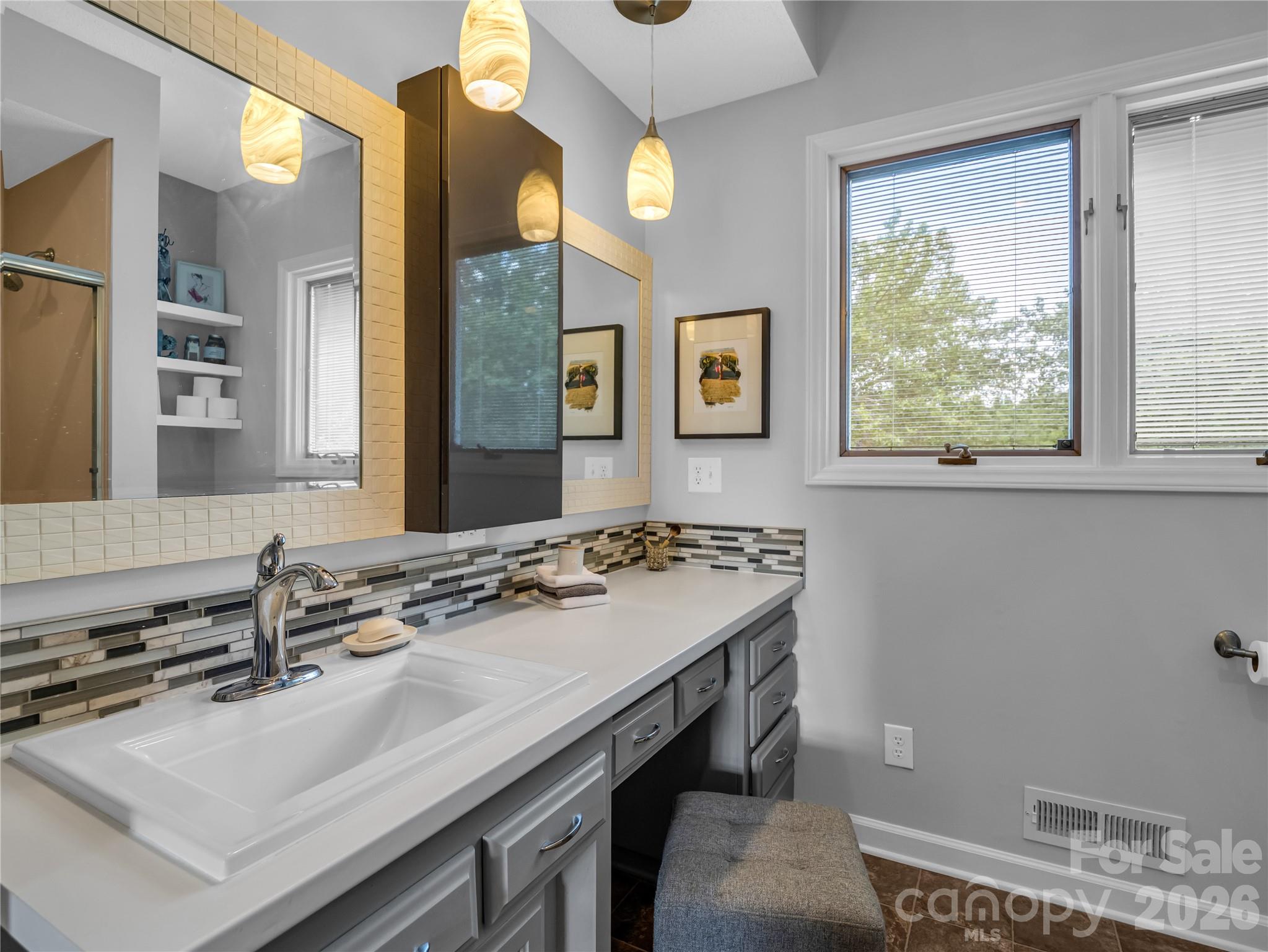885 Salem Church Road — Bostic
