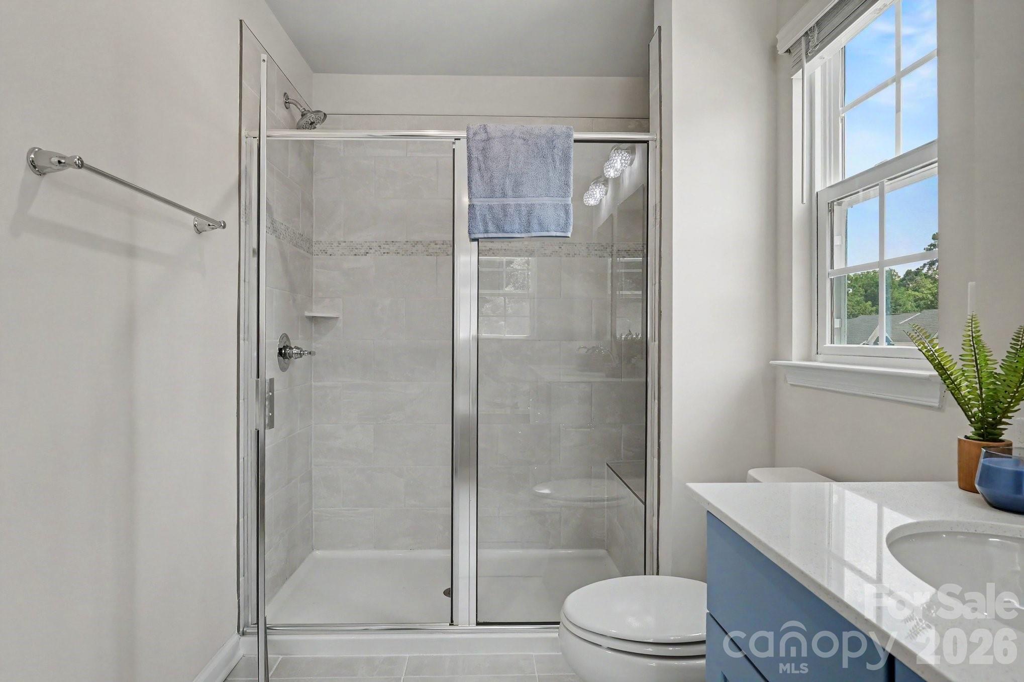 521 Moondance Drive — Gastonia