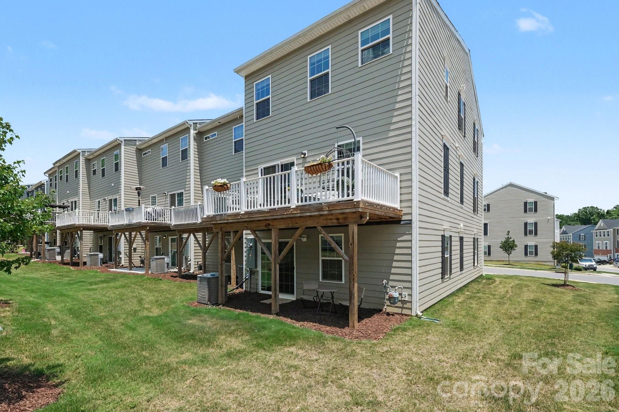 521 Moondance Drive — Gastonia