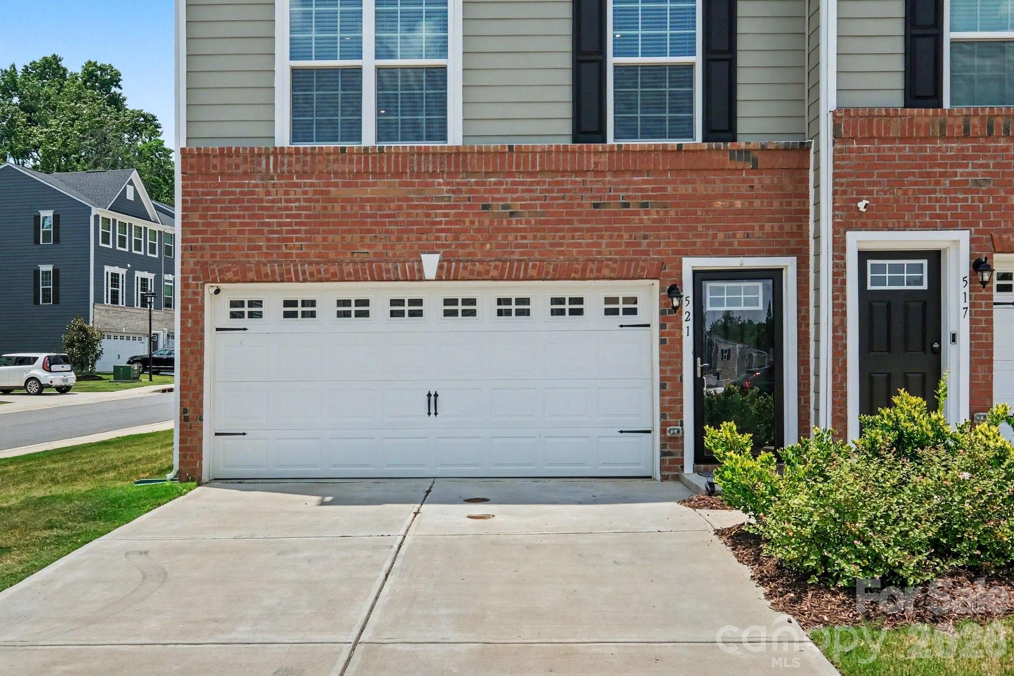 521 Moondance Drive — Gastonia