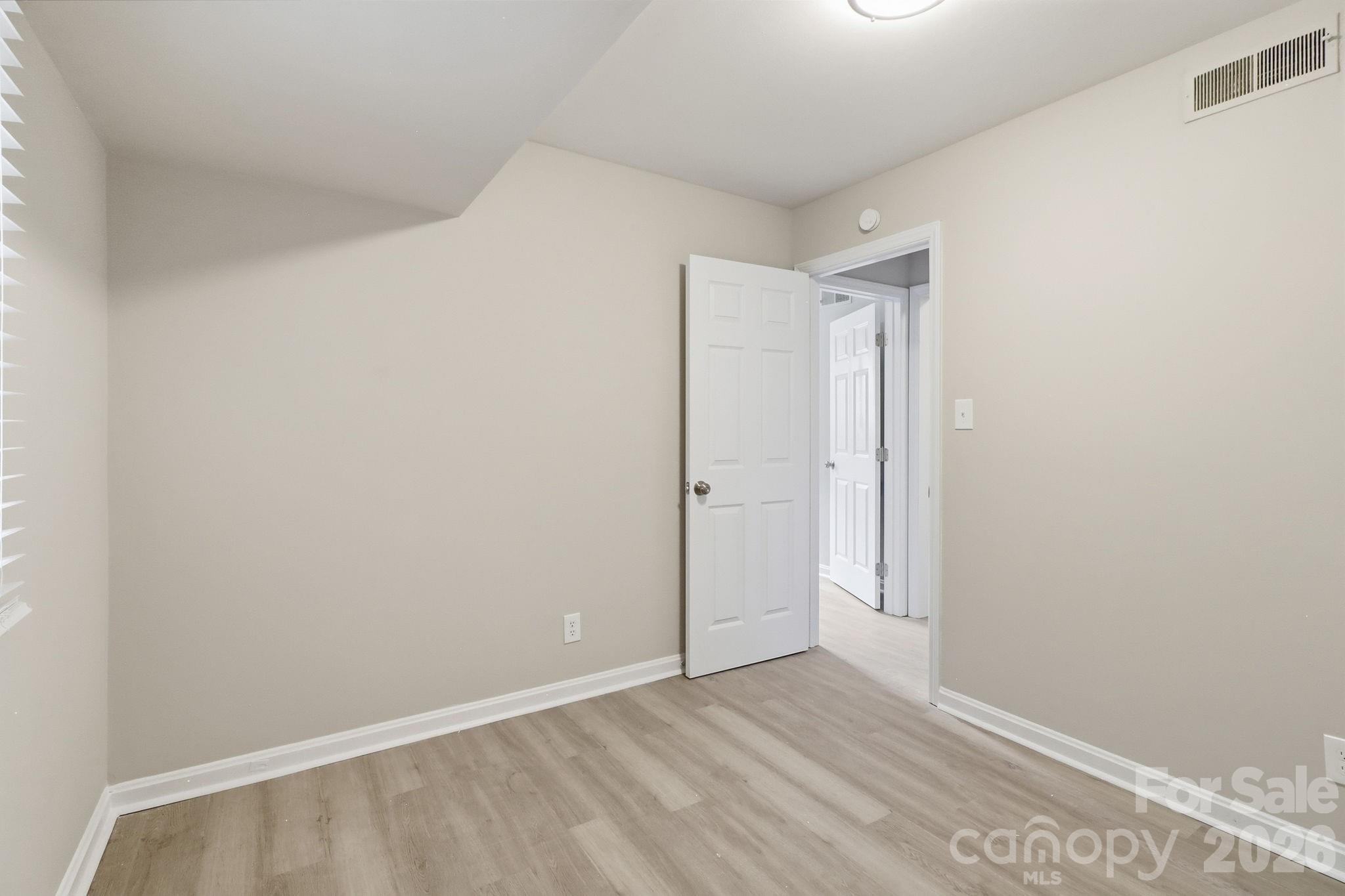 361 Sleepy Hollow Road — Charlotte