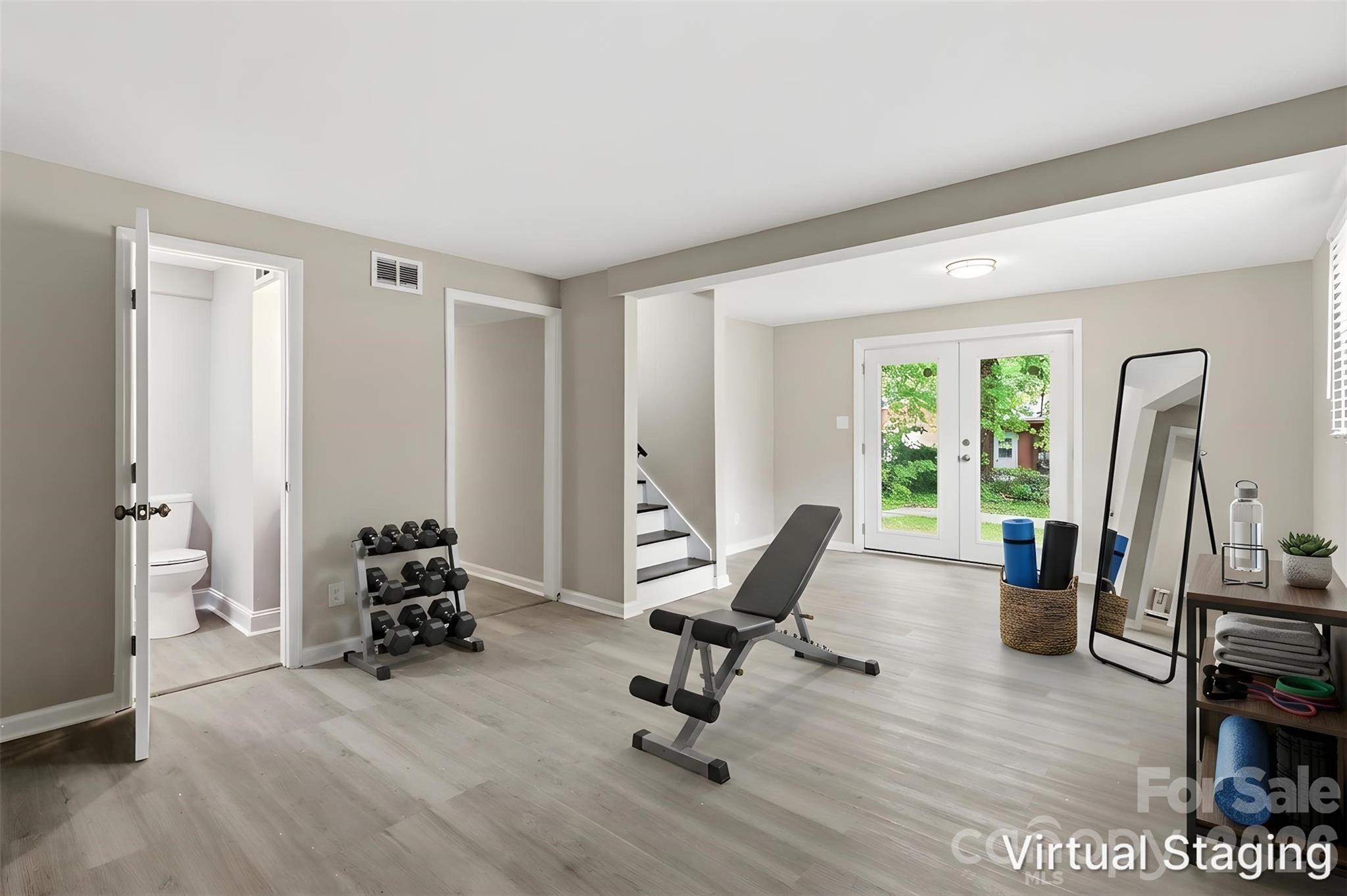 361 Sleepy Hollow Road — Charlotte