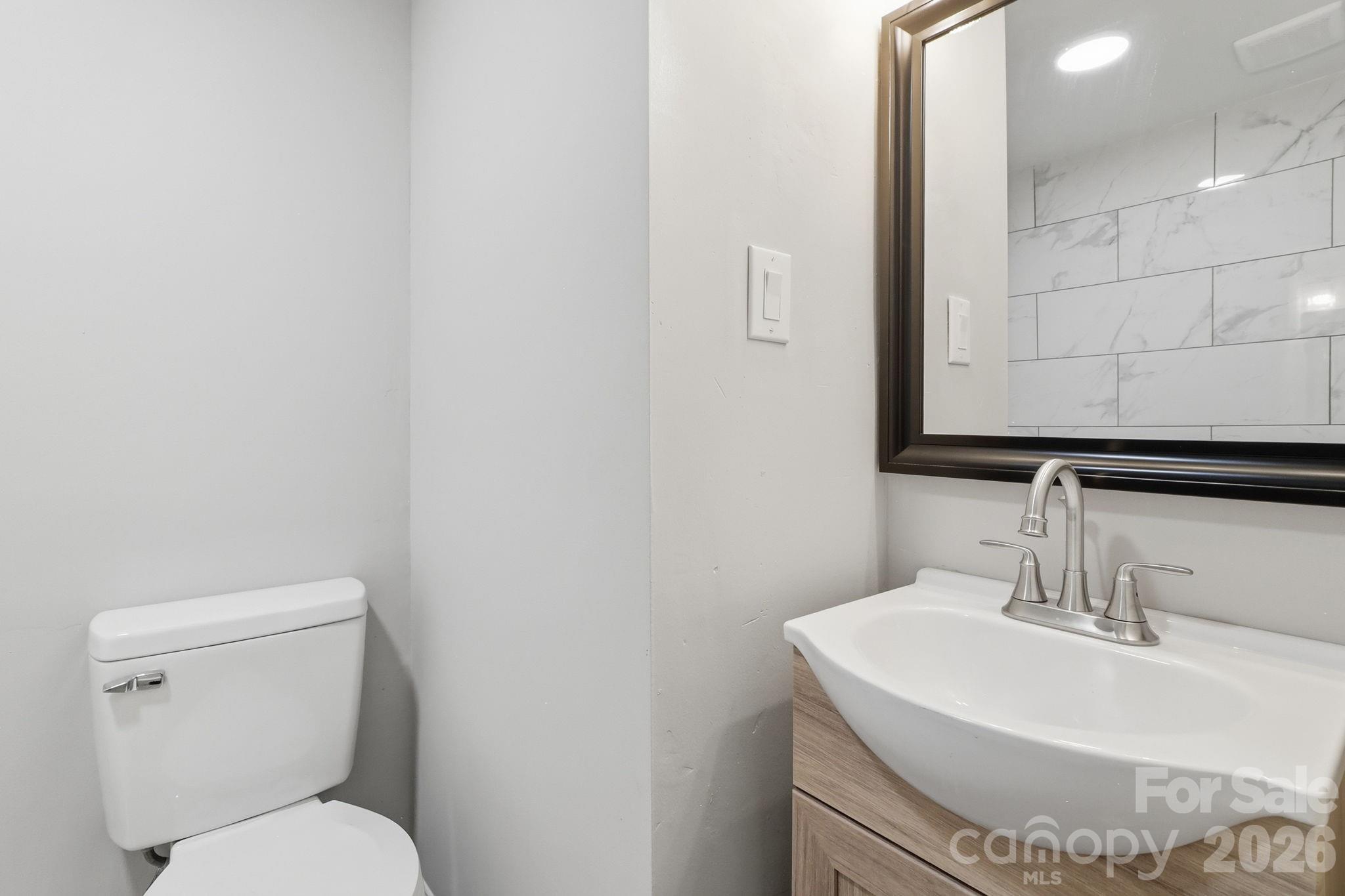 361 Sleepy Hollow Road — Charlotte