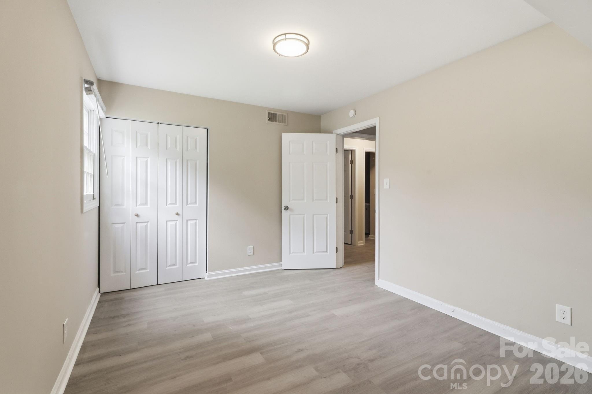 361 Sleepy Hollow Road — Charlotte