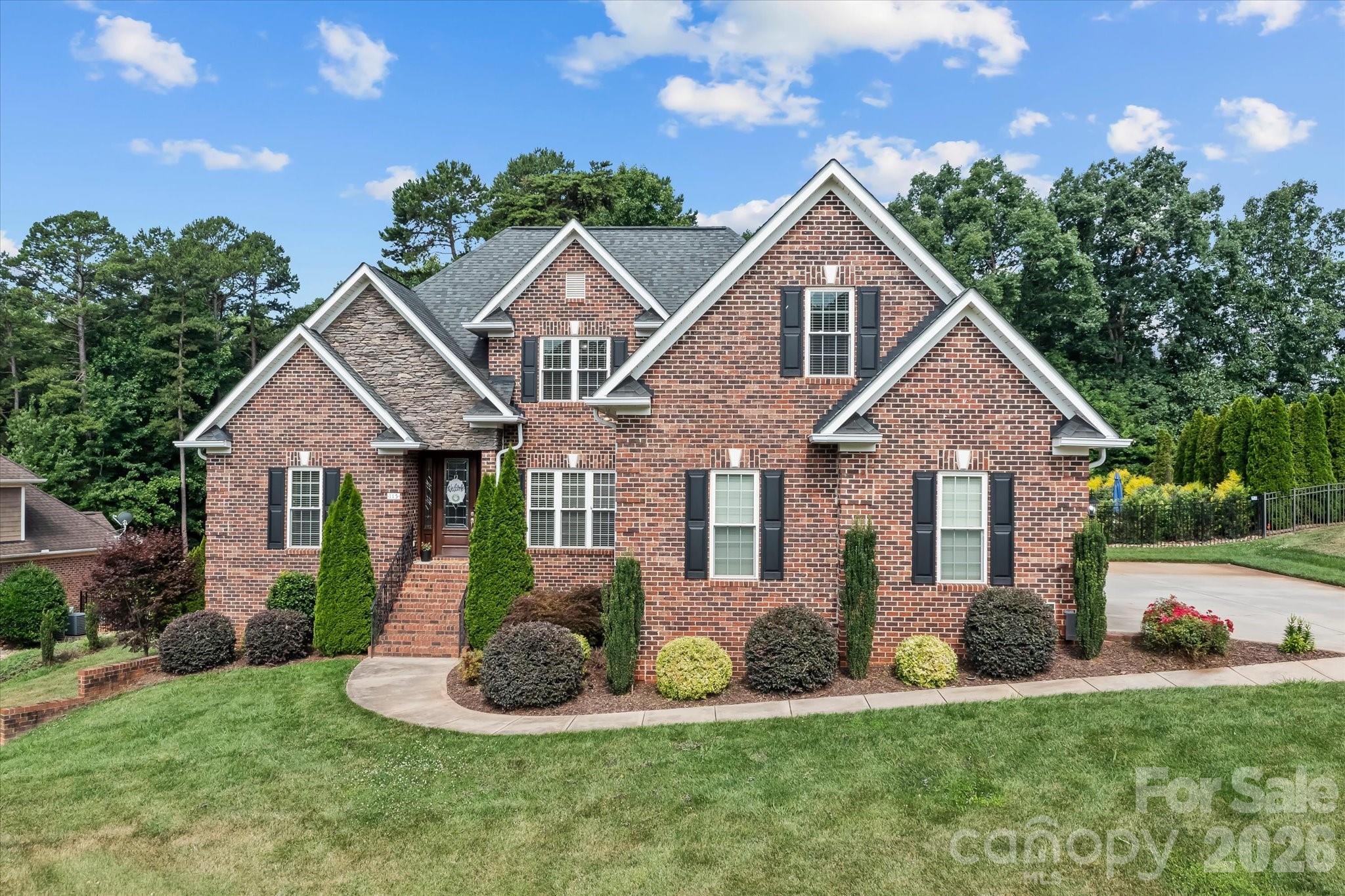 115 Orchard Farm Lane — Mooresville
