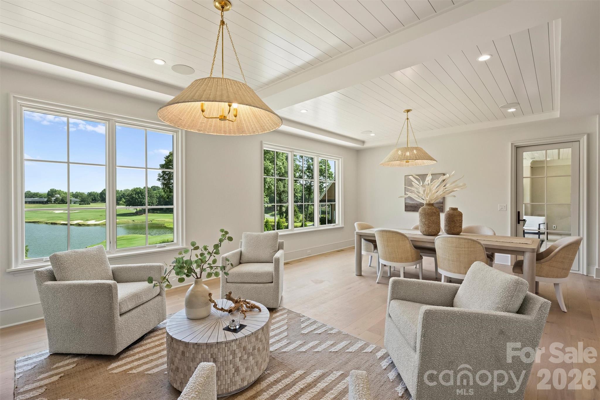 4816 Kelly Woods Lane — Charlotte