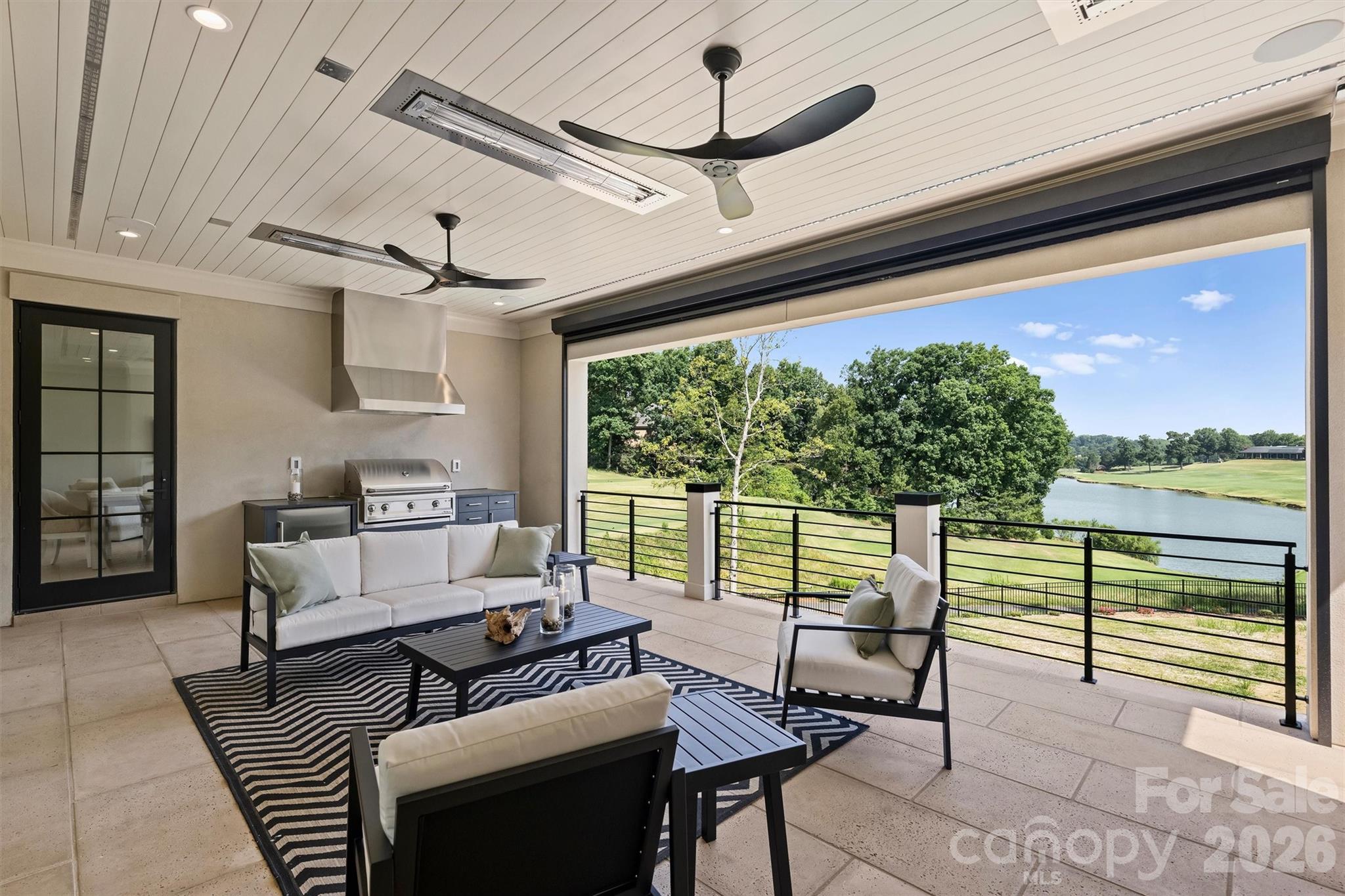 4816 Kelly Woods Lane — Charlotte