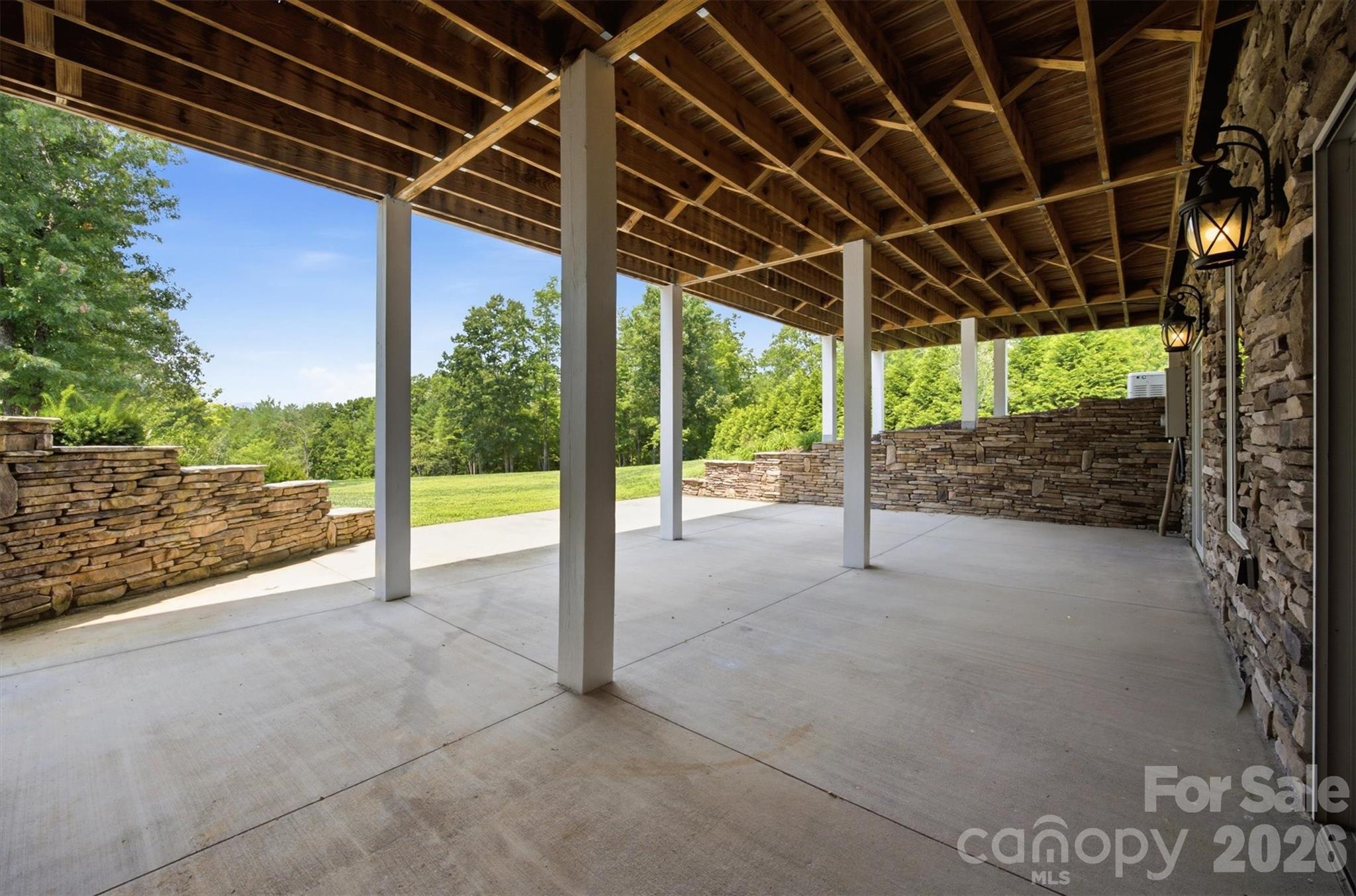 2040 Shannon Drive — Morganton
