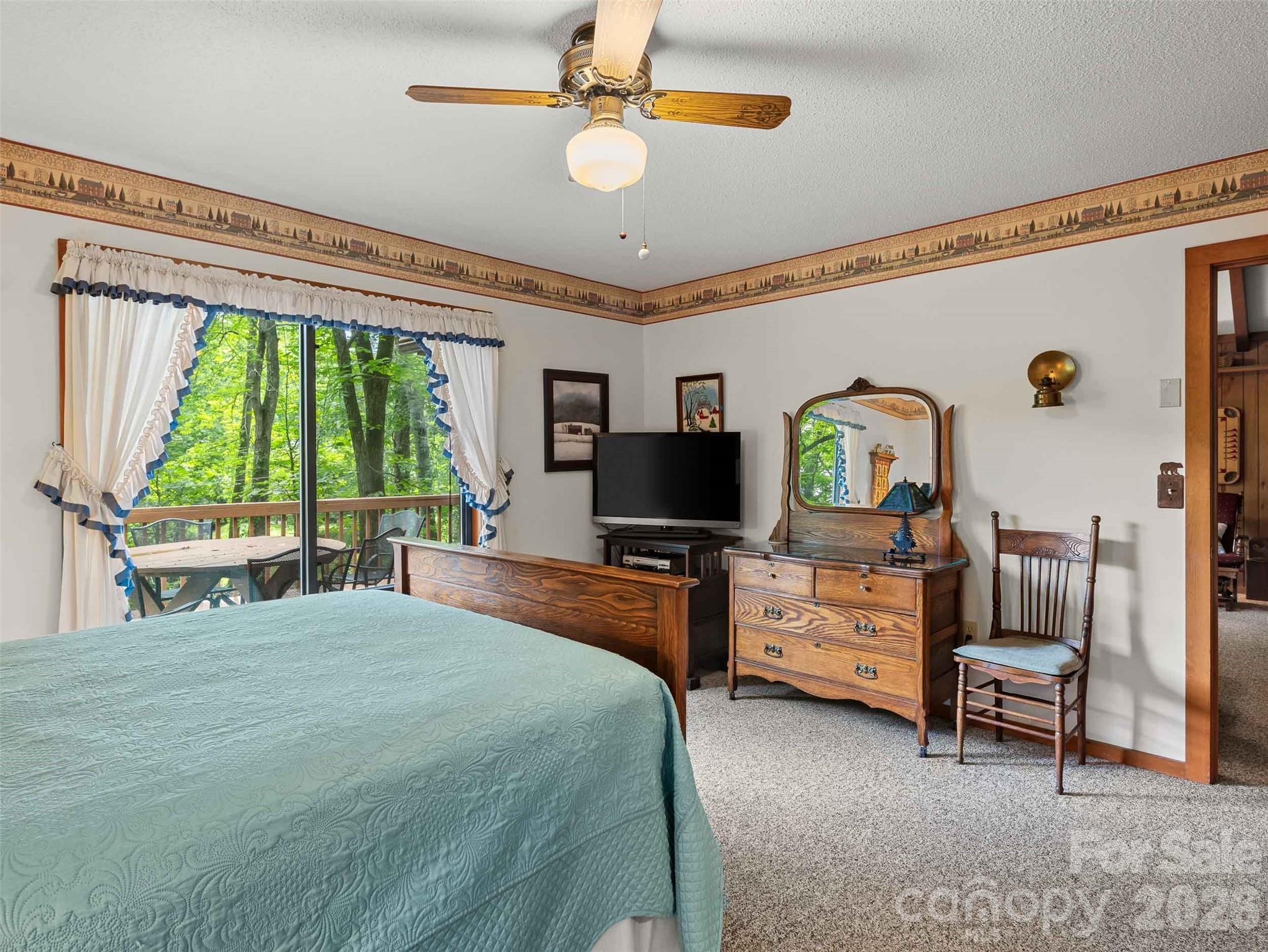 25 Anne Street — Lake Junaluska