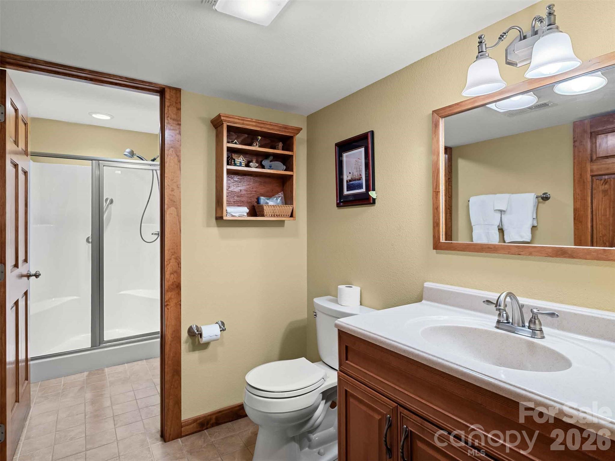 25 Anne Street — Lake Junaluska