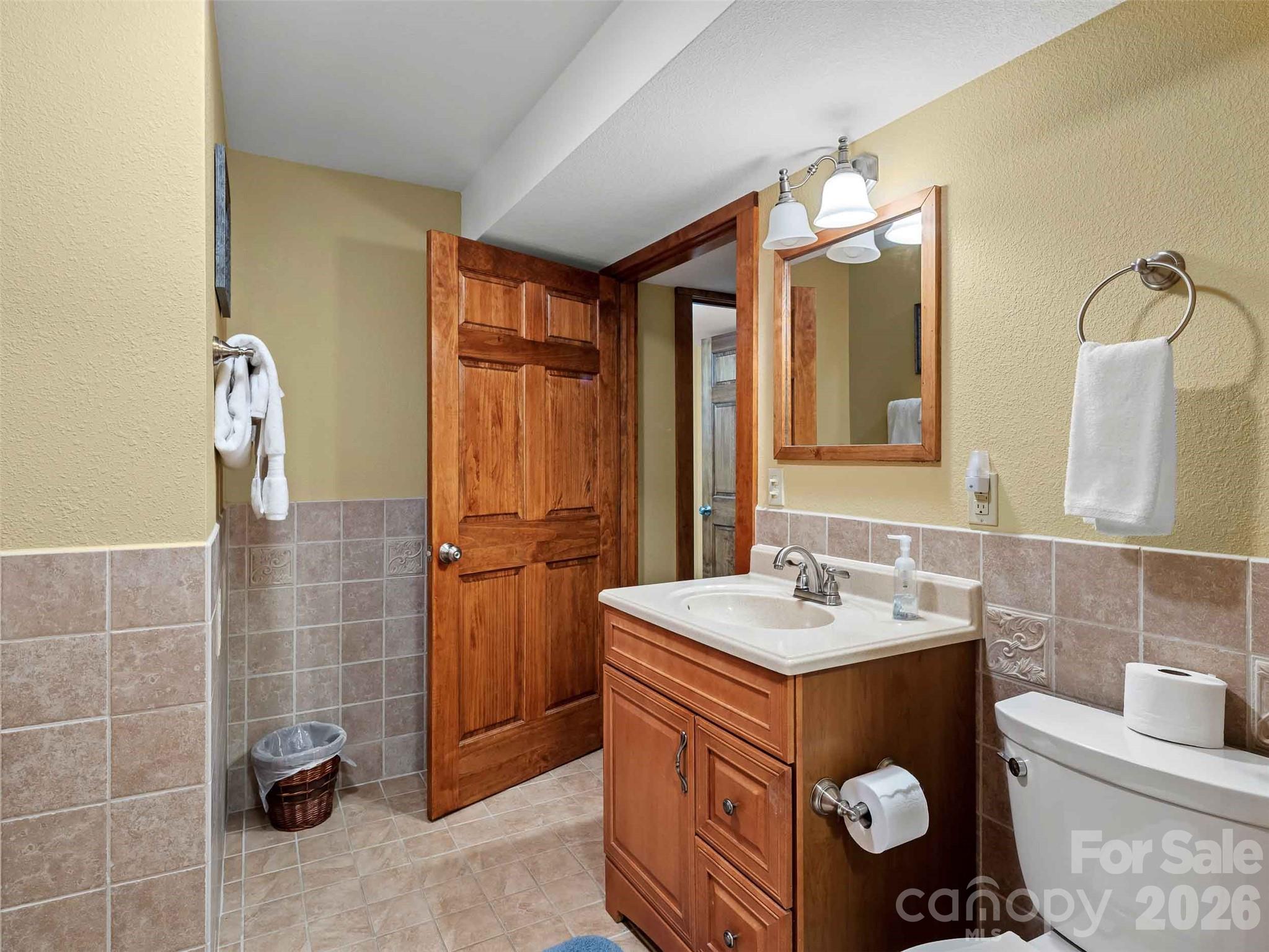 25 Anne Street — Lake Junaluska