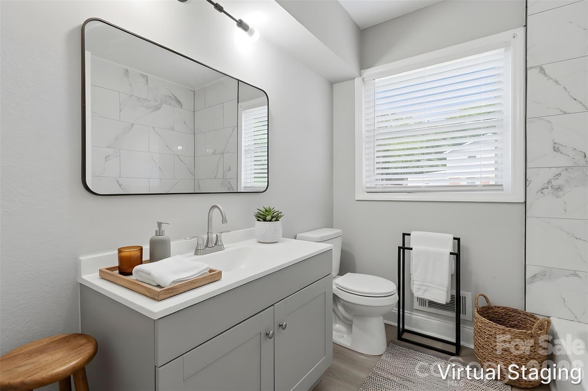 4800 Westridge Drive — Charlotte