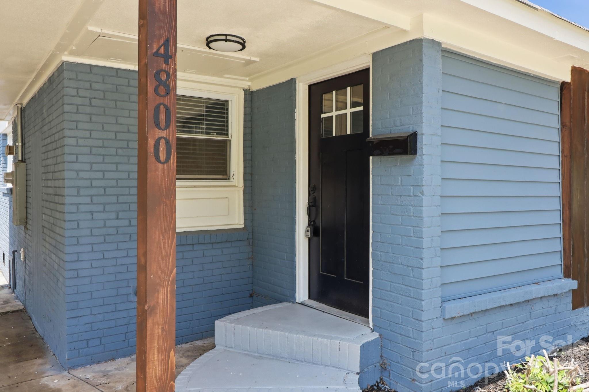 4800 Westridge Drive — Charlotte