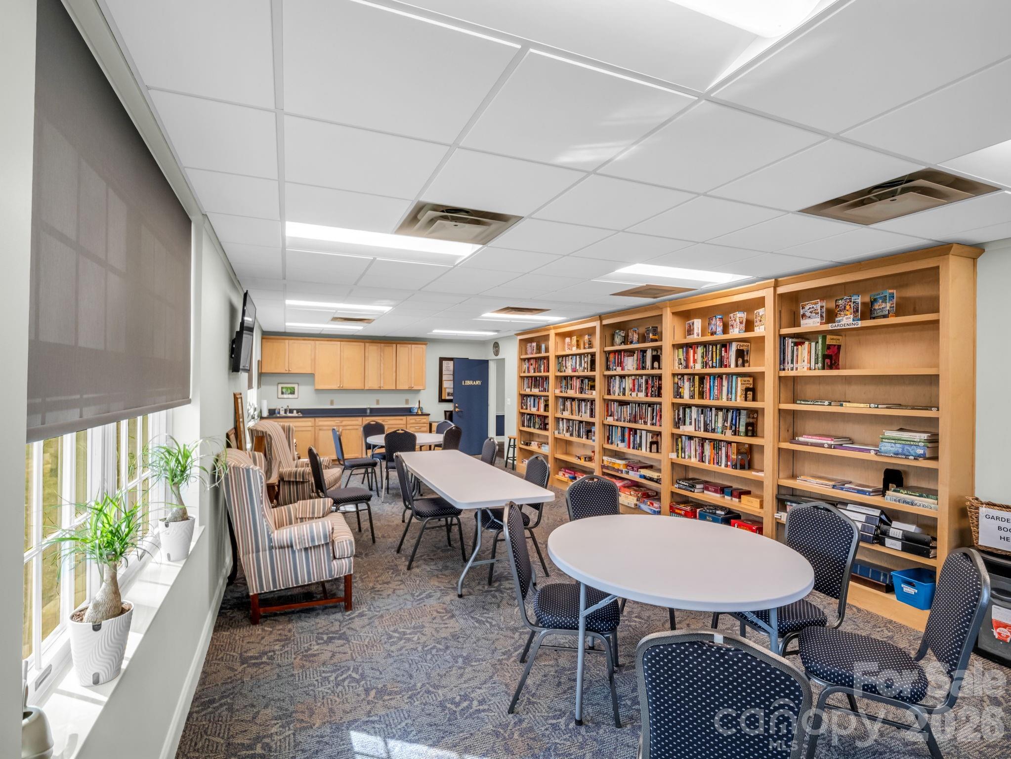 29 Spring Heights Court — Hendersonville
