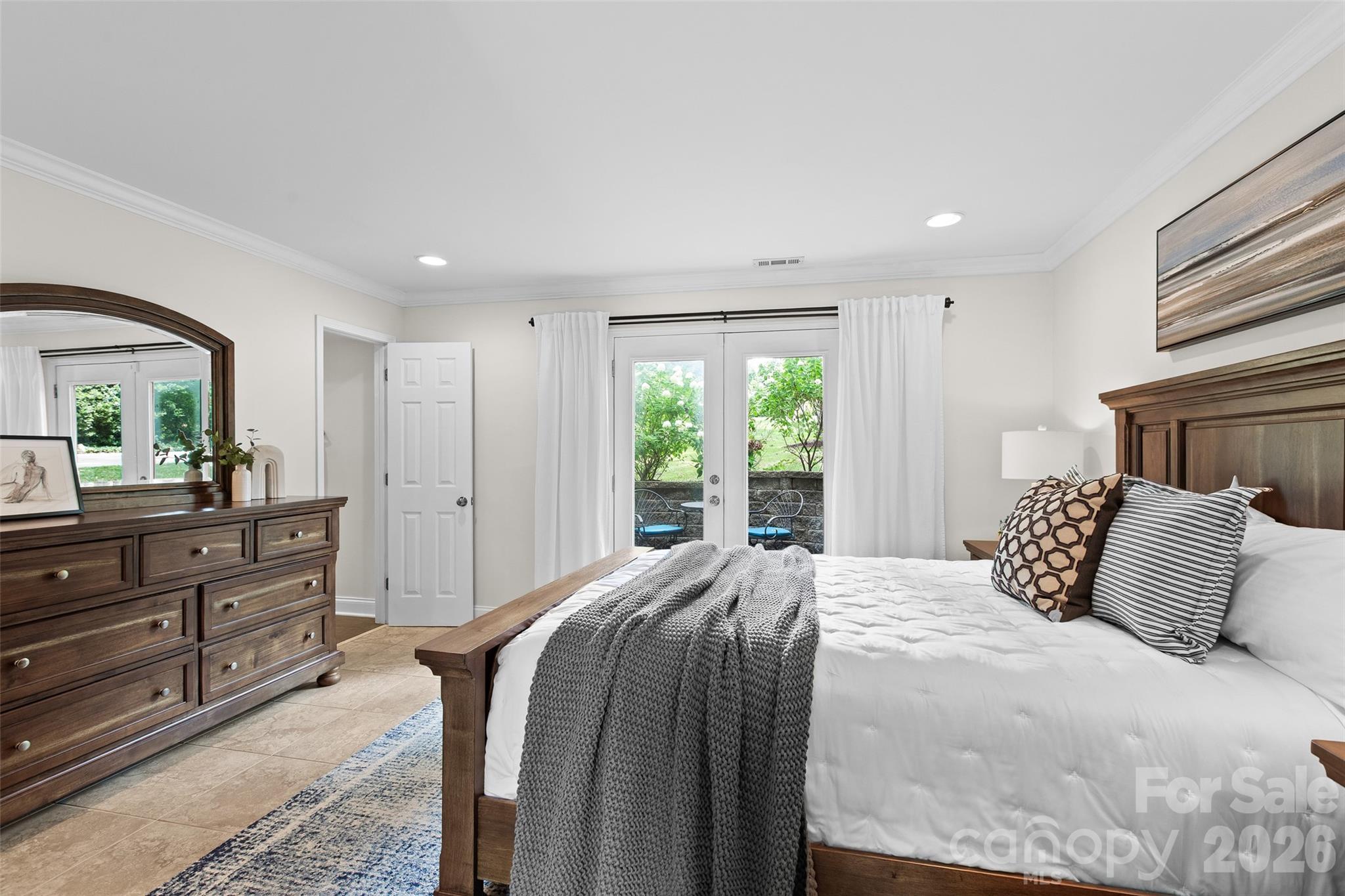175 Woodstream Circle — Mooresville