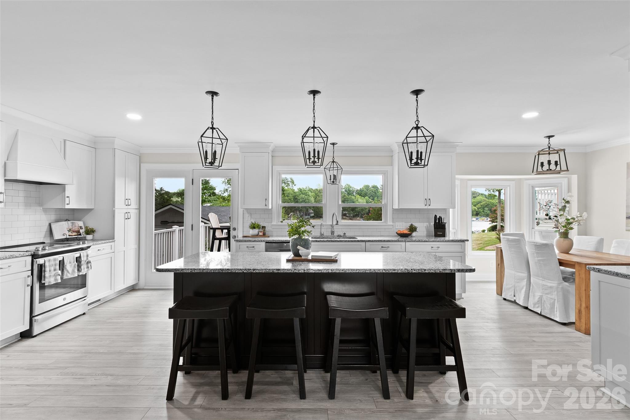 175 Woodstream Circle — Mooresville