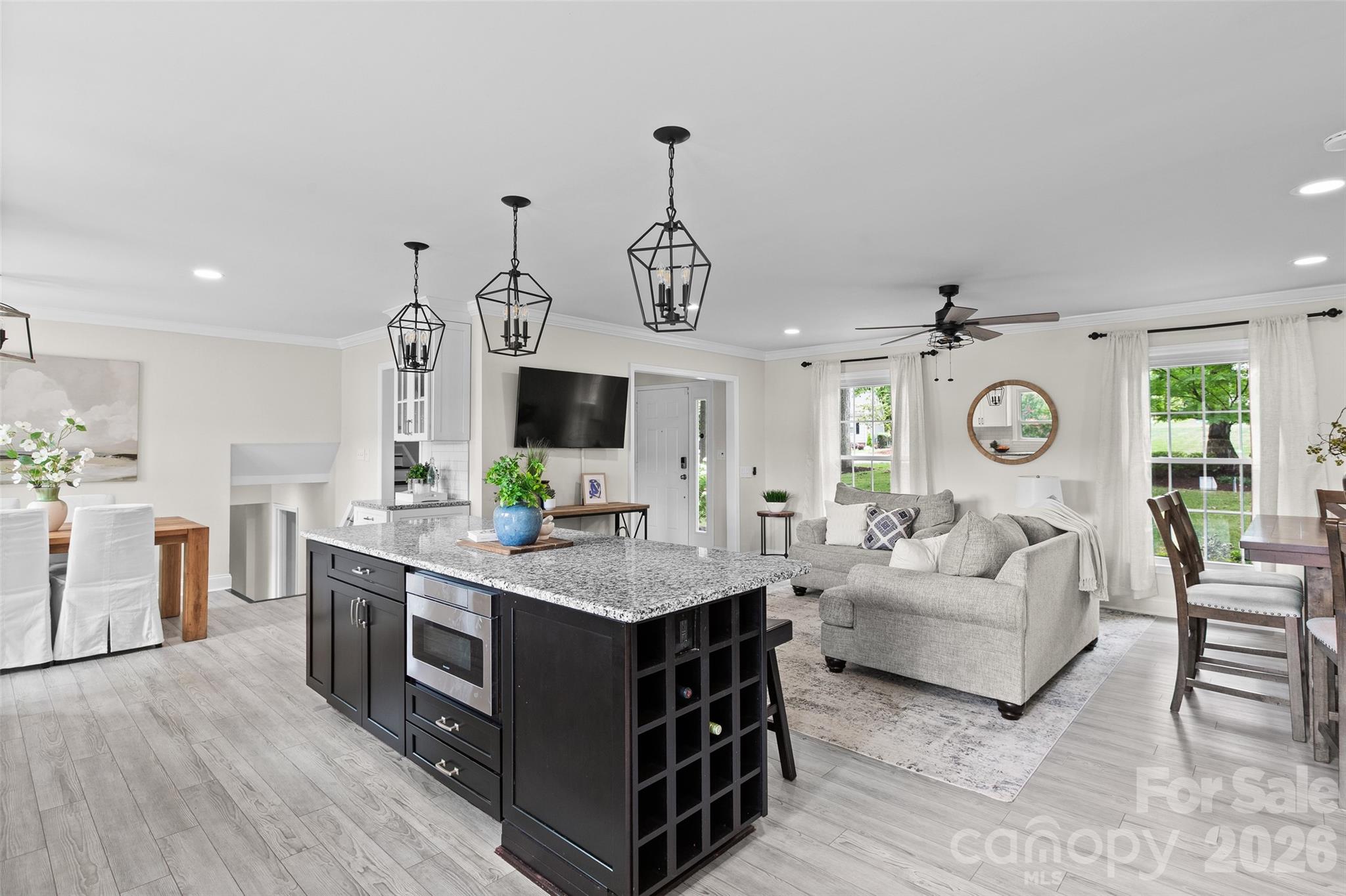 175 Woodstream Circle — Mooresville