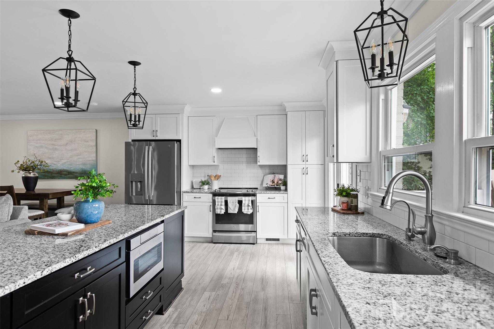 175 Woodstream Circle — Mooresville