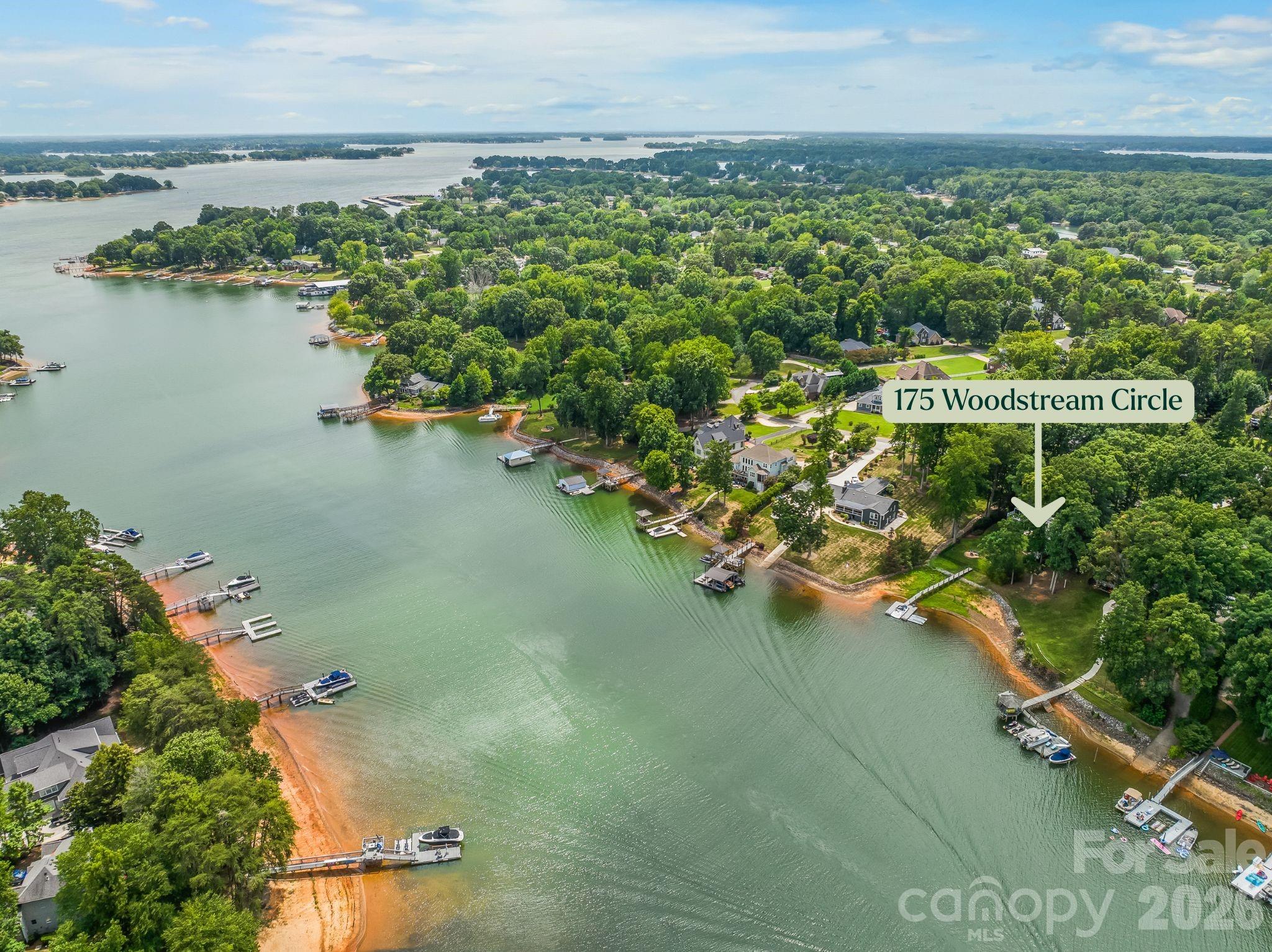 175 Woodstream Circle — Mooresville