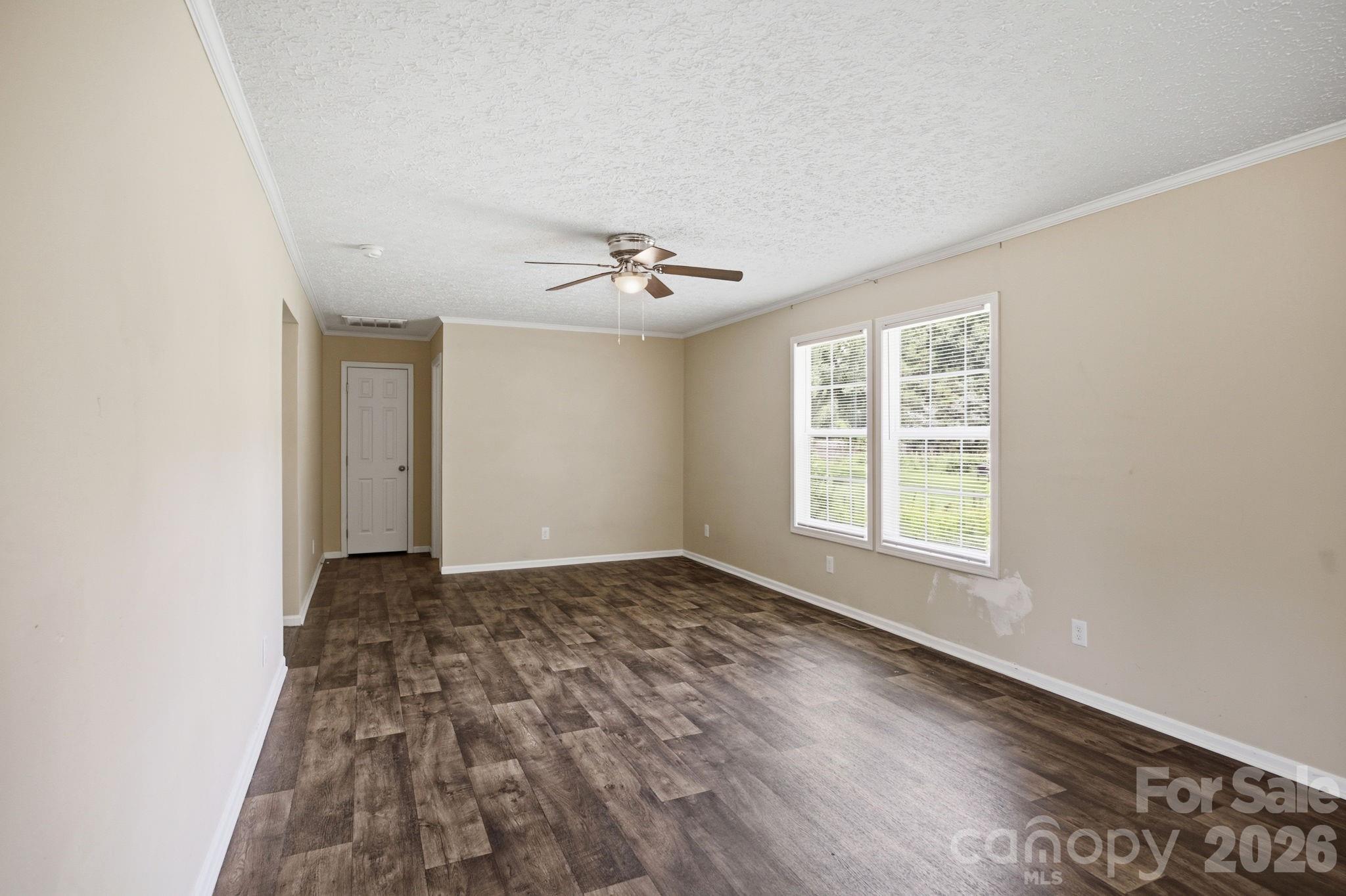 988 Mount Ulla Highway — Mooresville
