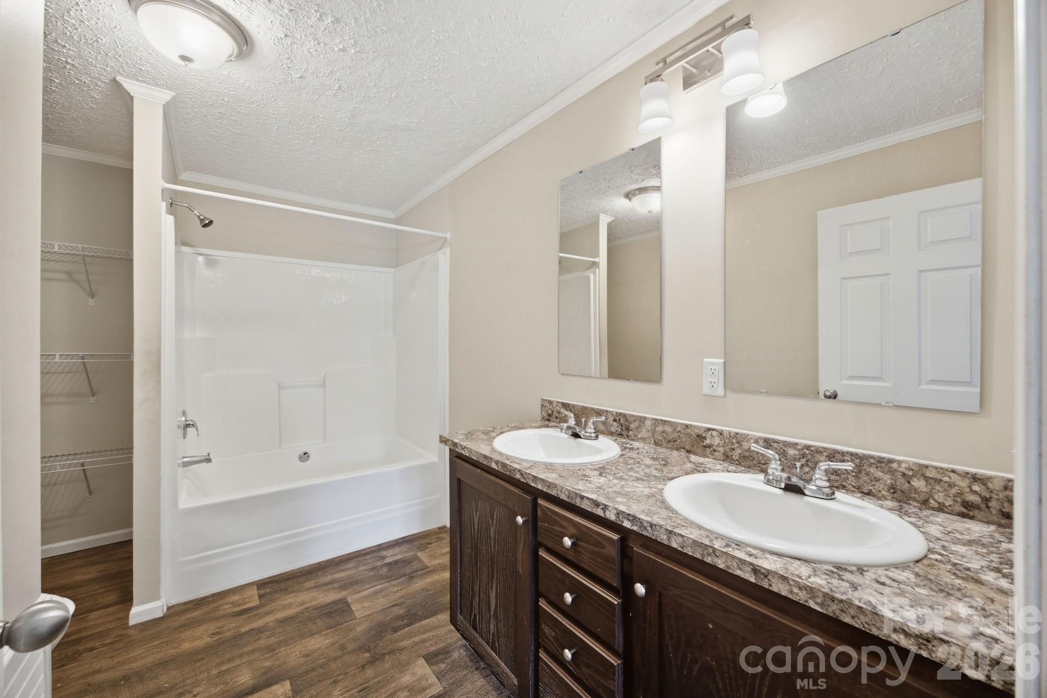 988 Mount Ulla Highway — Mooresville