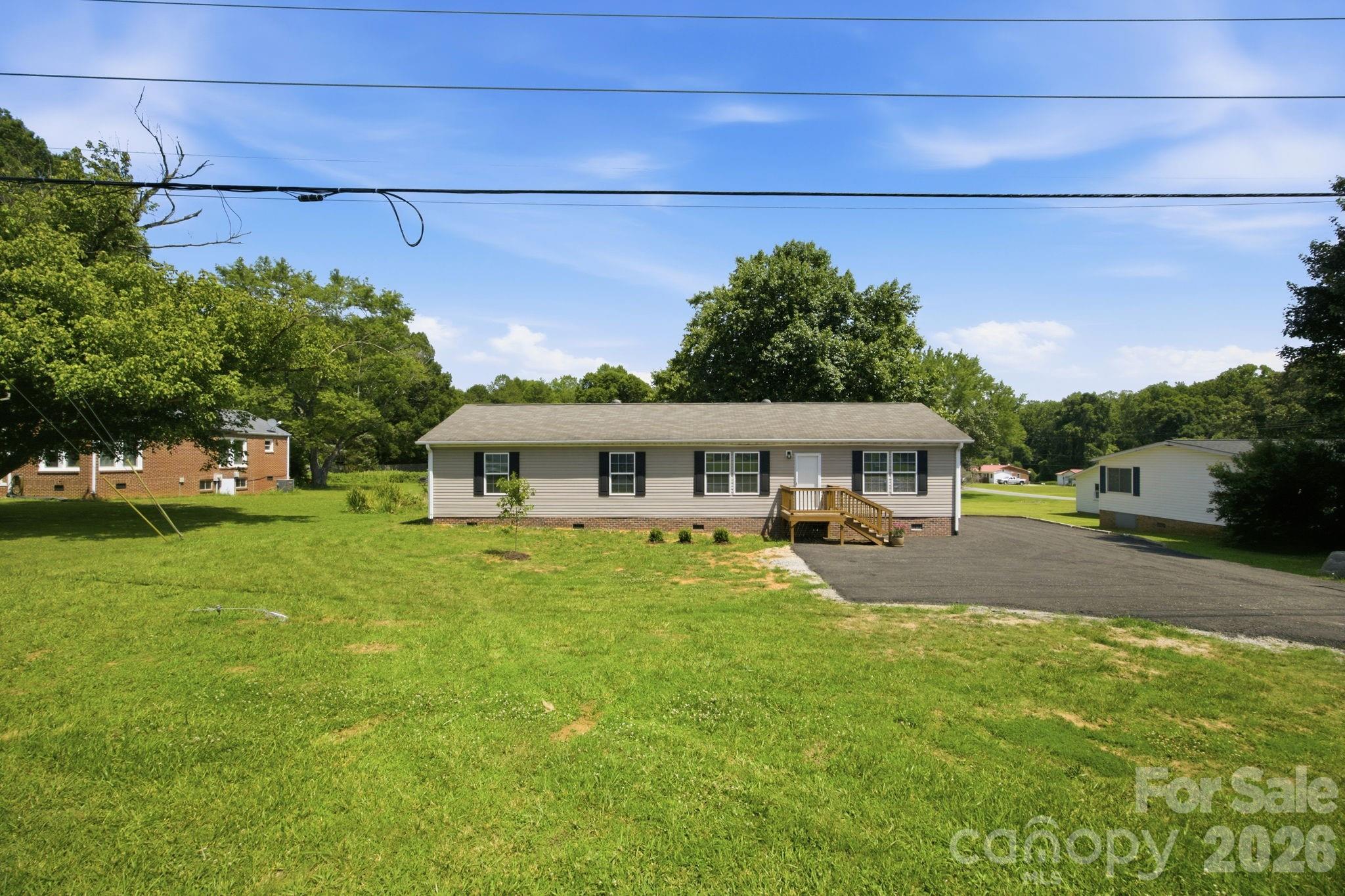 988 Mount Ulla Highway — Mooresville