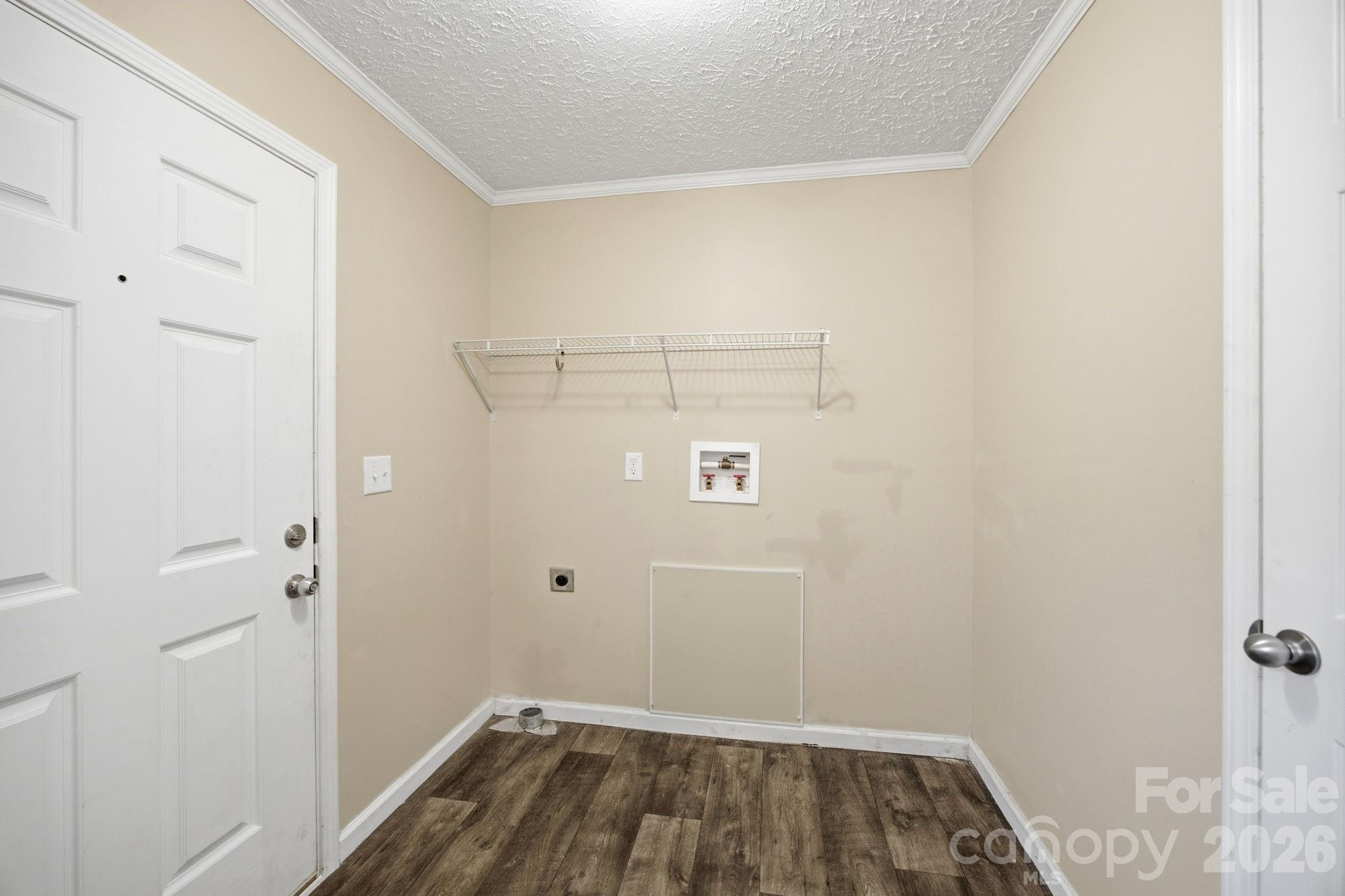 988 Mount Ulla Highway — Mooresville