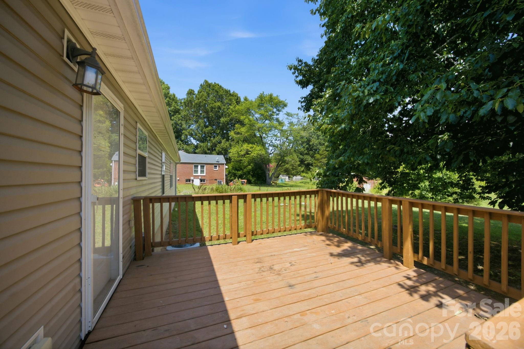 988 Mount Ulla Highway — Mooresville