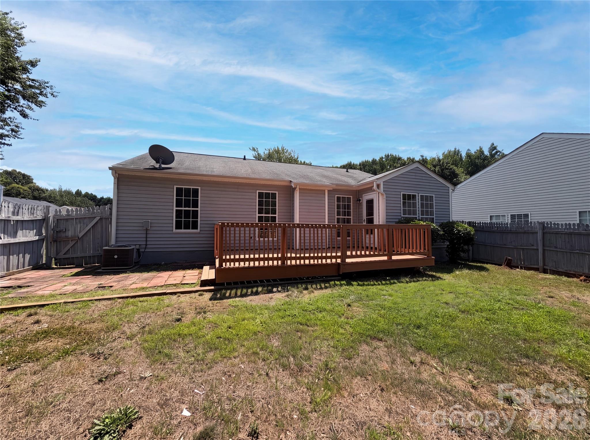 6318 Whispering Brook Court — Charlotte