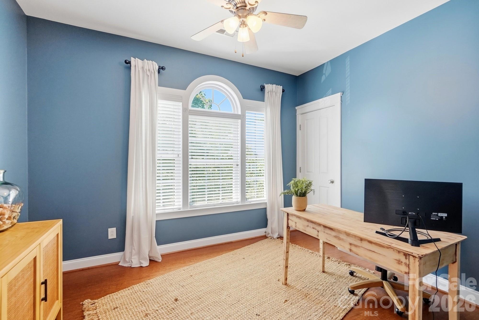 16723 Spruell Street — Huntersville