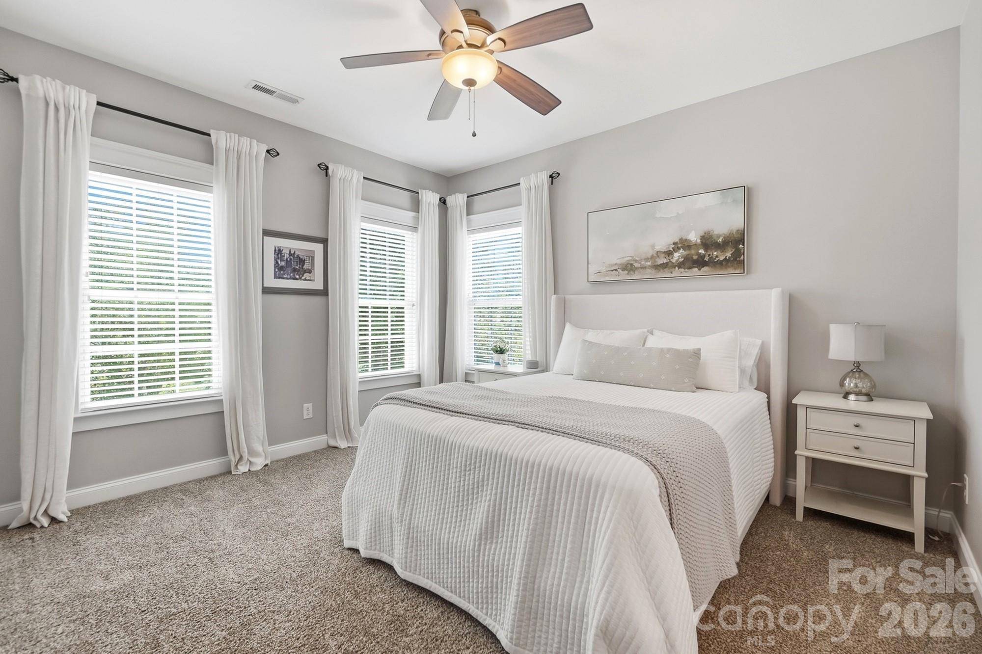 16723 Spruell Street — Huntersville