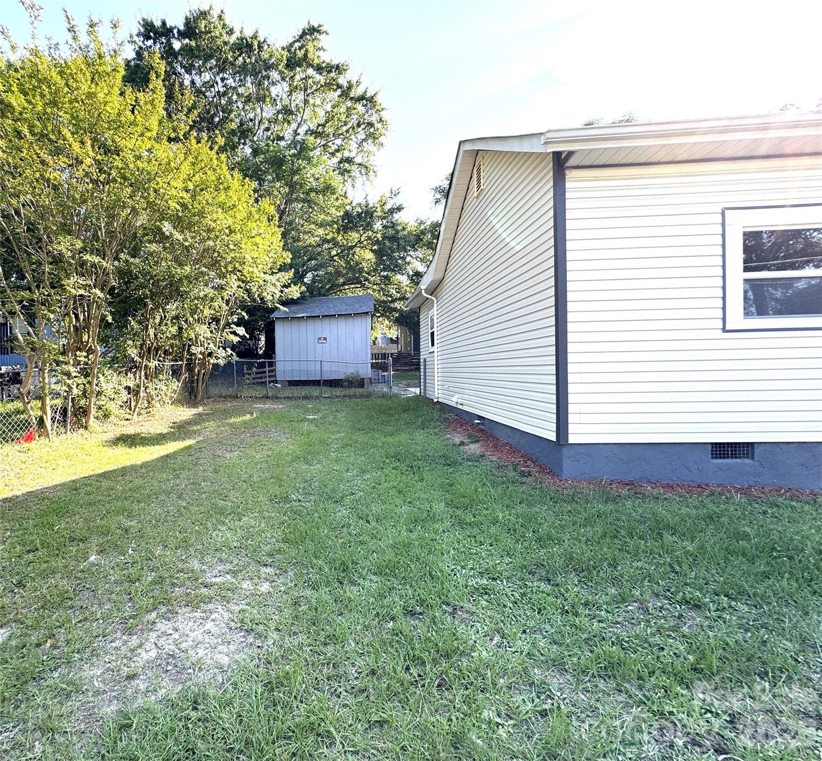 43 4th Avenue #166 — Rockingham