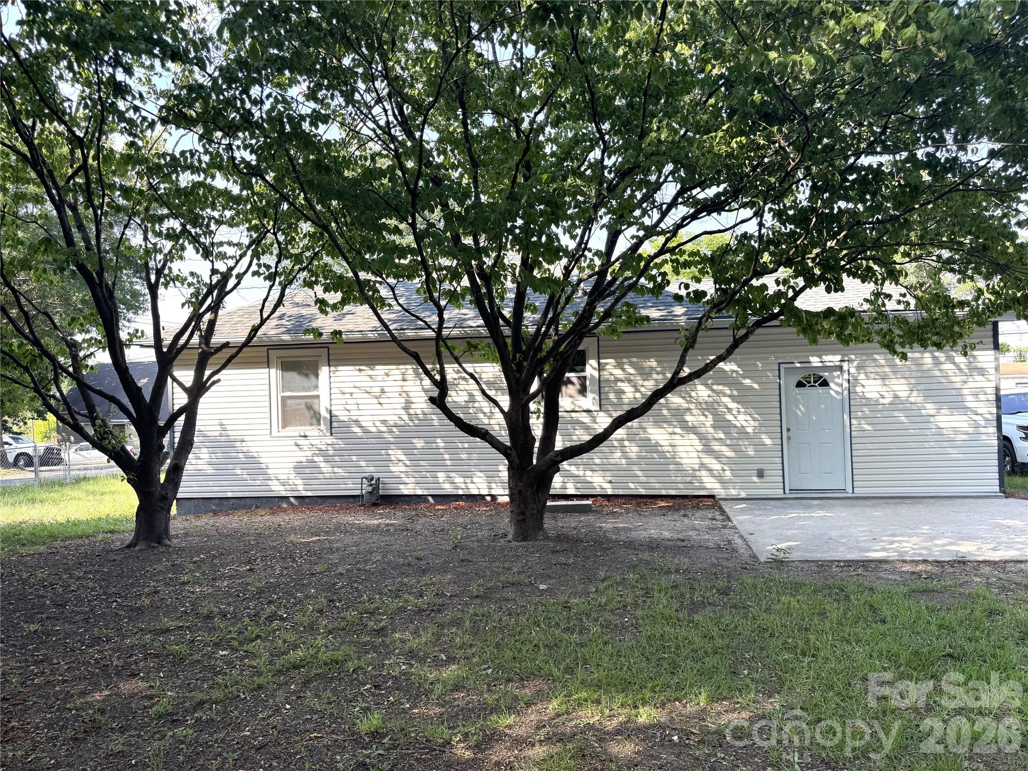 43 4th Avenue #166 — Rockingham