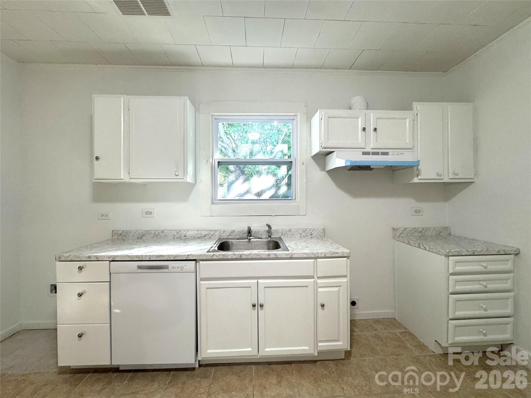 43 4th Avenue #166 — Rockingham