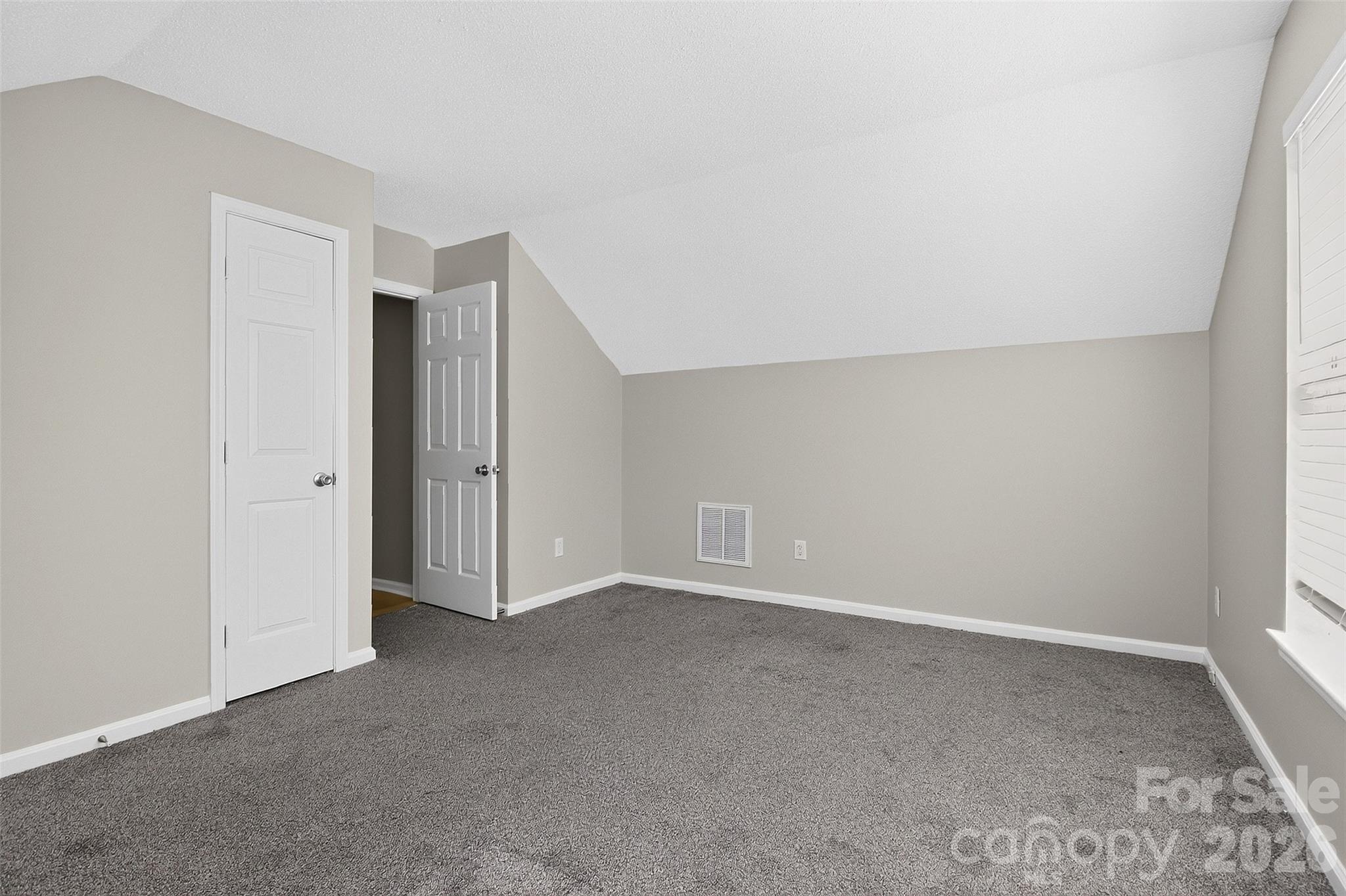 6102 Tesh Court — Charlotte