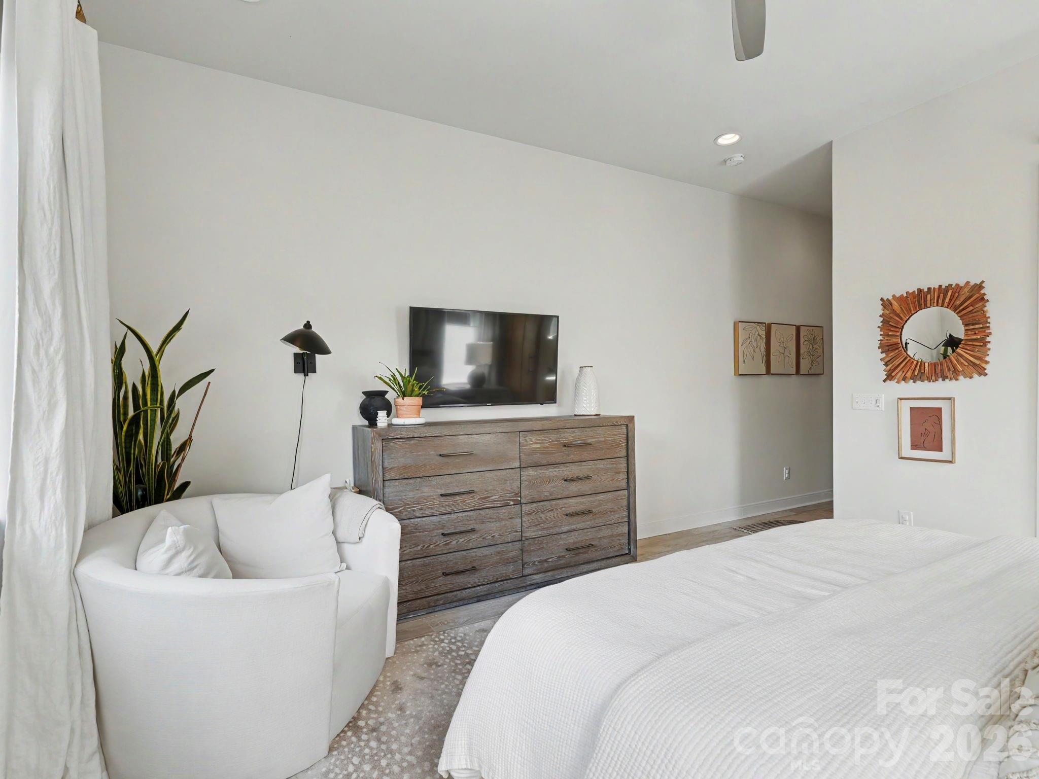 1314 Levy Way — Charlotte